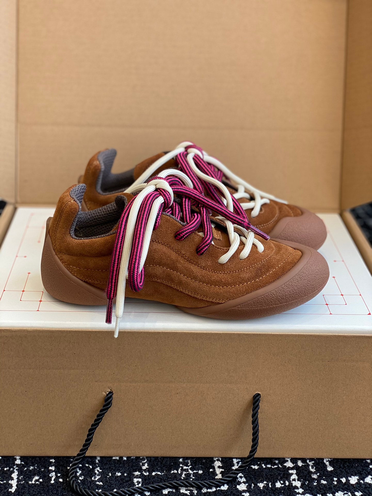 LuxluxHouse Best Quality Shoes Alexander McQueen