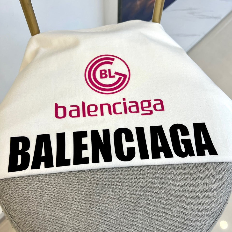 LuxluxHouse Best Quality Clothes Balenciaga T-shirt