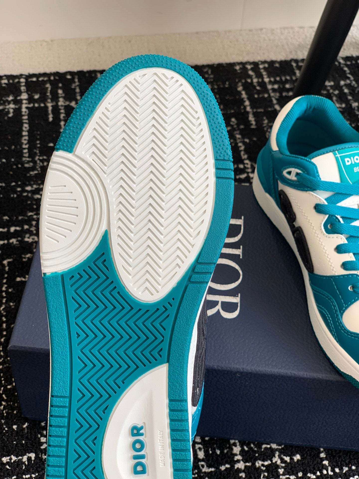 LuxluxHouse Best Quality Shoes Dior