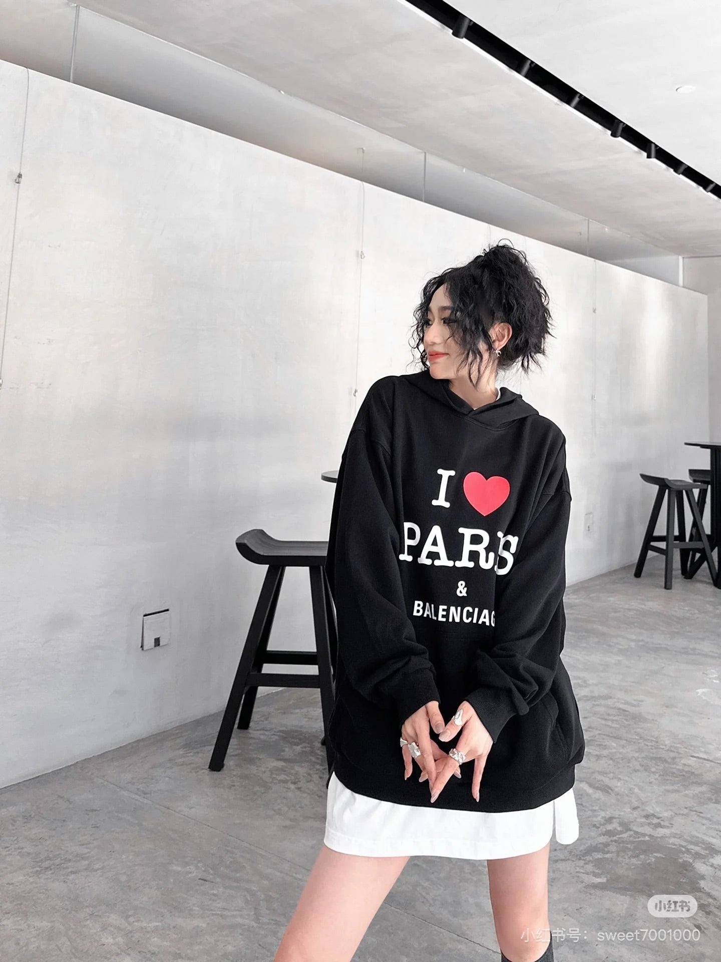 LuxluxHouse Best Quality Clothes Balenciaga Hoodie & Sweater