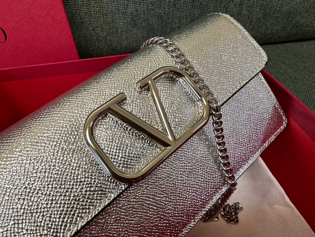 LuxluxHouse Best Quality Bags Valentino Women