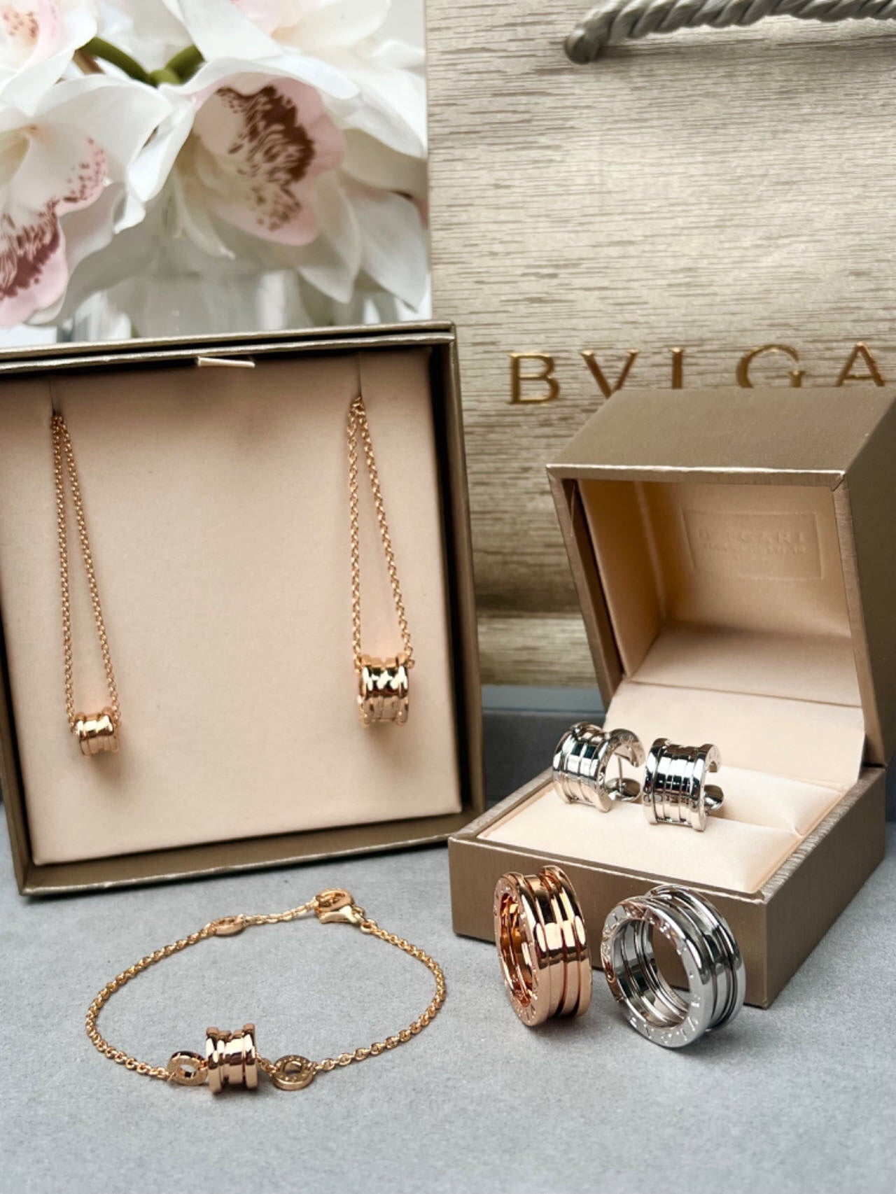 LuxluxHouse Best Quality Accessories Earrings Necklace Bvlgari