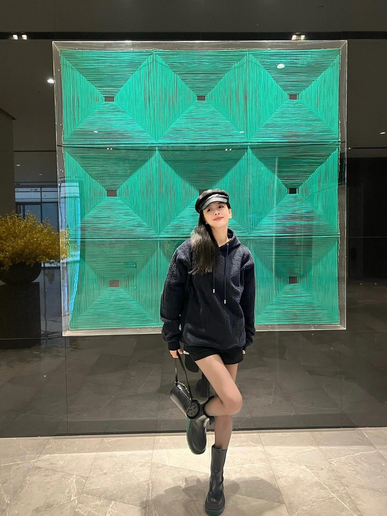 LuxluxHouse Best Quality Clothes Hoodie & Sweater Dior