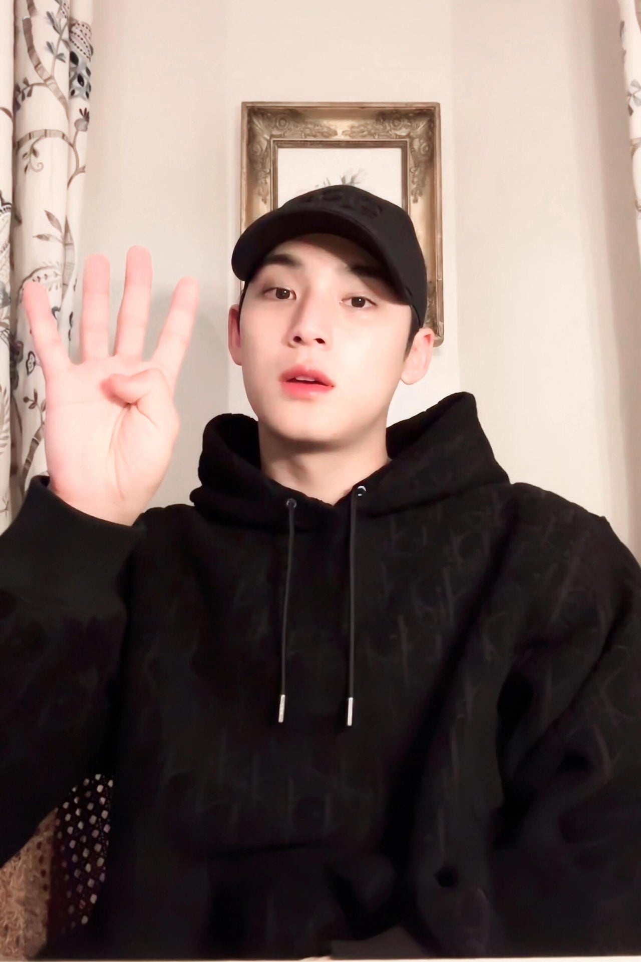 LuxluxHouse Best Quality Clothes Hoodie & Sweater Dior