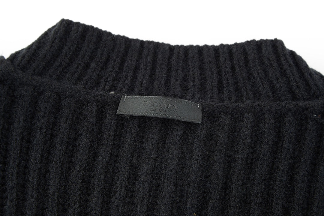 LuxluxHouse Best Quality Clothes Hoodie & Sweater Prada
