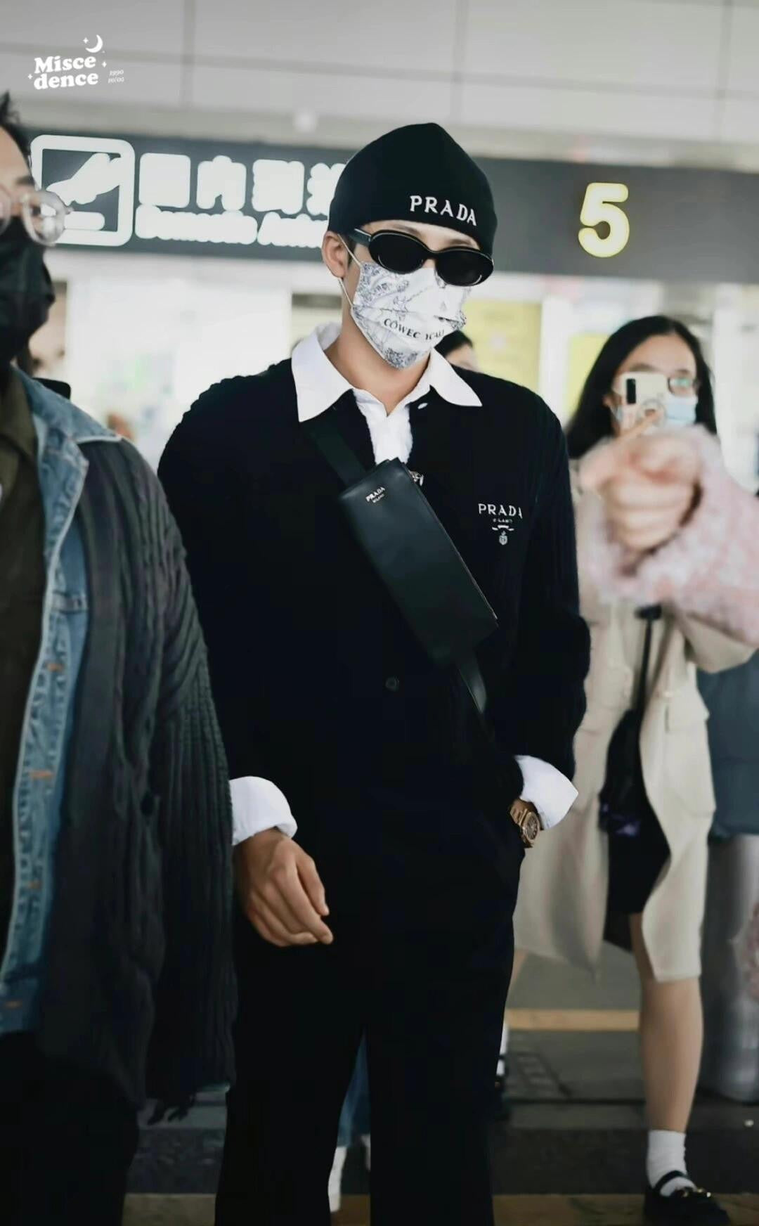 LuxluxHouse Best Quality Clothes Hoodie & Sweater Prada