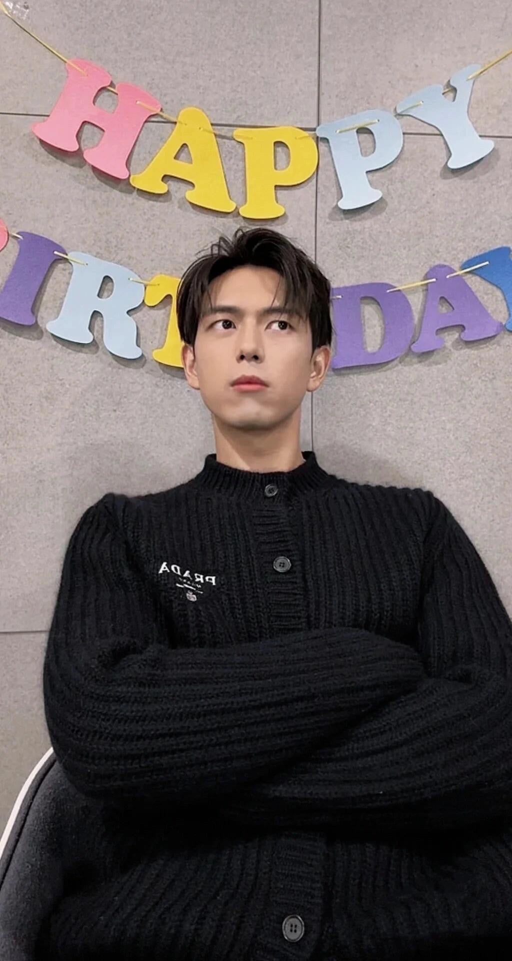 LuxluxHouse Best Quality Clothes Hoodie & Sweater Prada