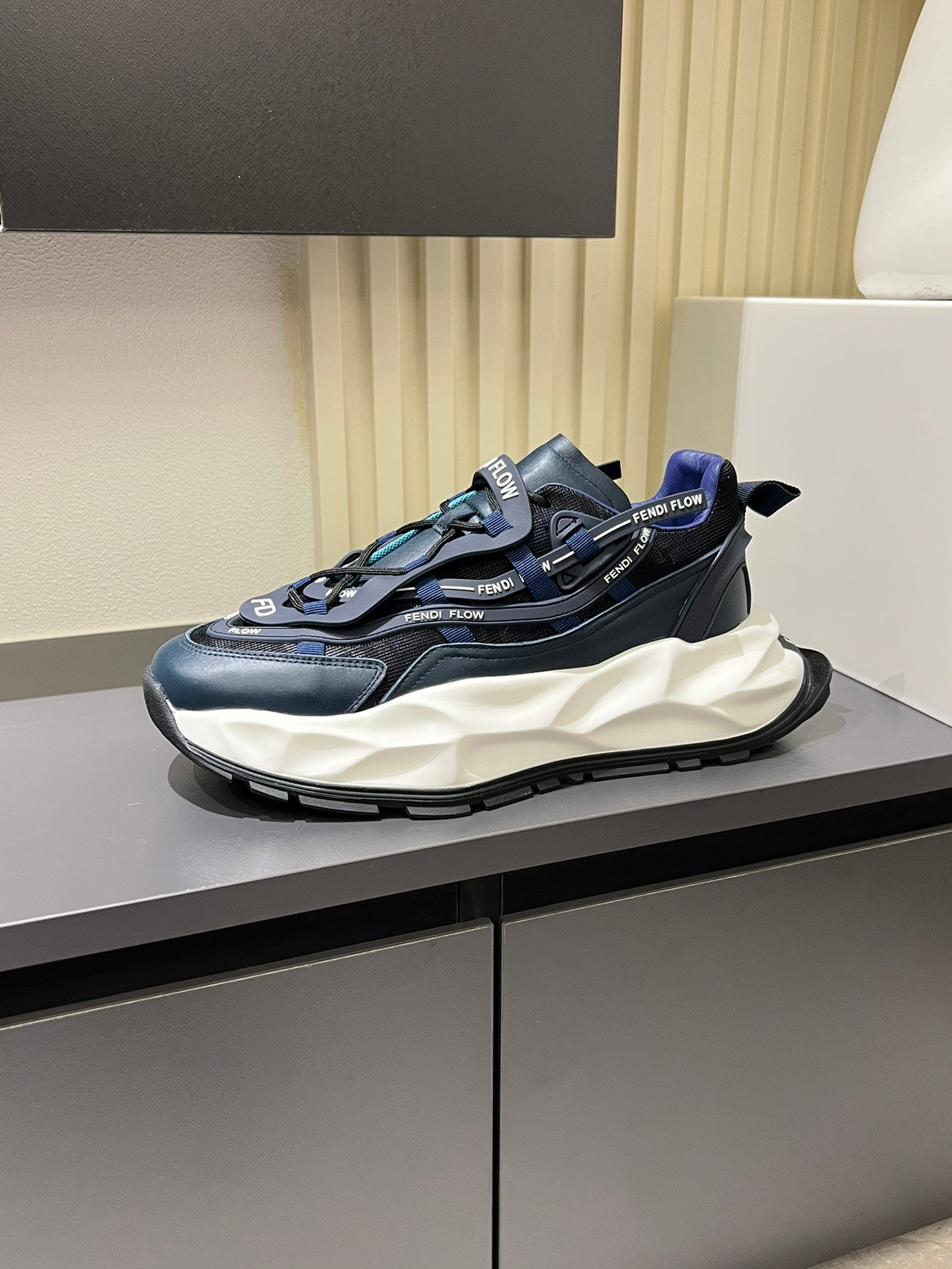 LuxluxHouse Best Quality Shoes Fendi