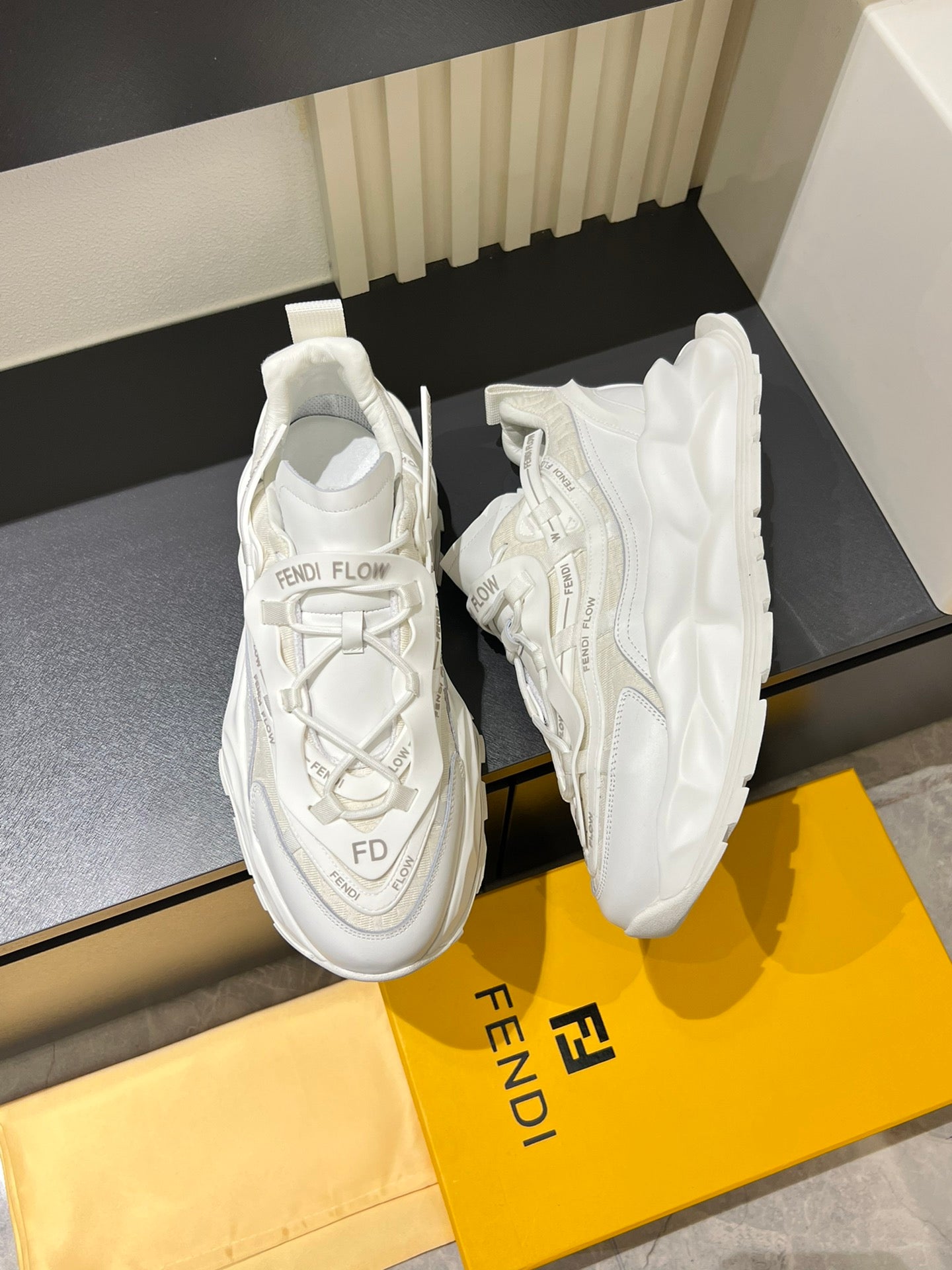 LuxluxHouse Best Quality Shoes Fendi