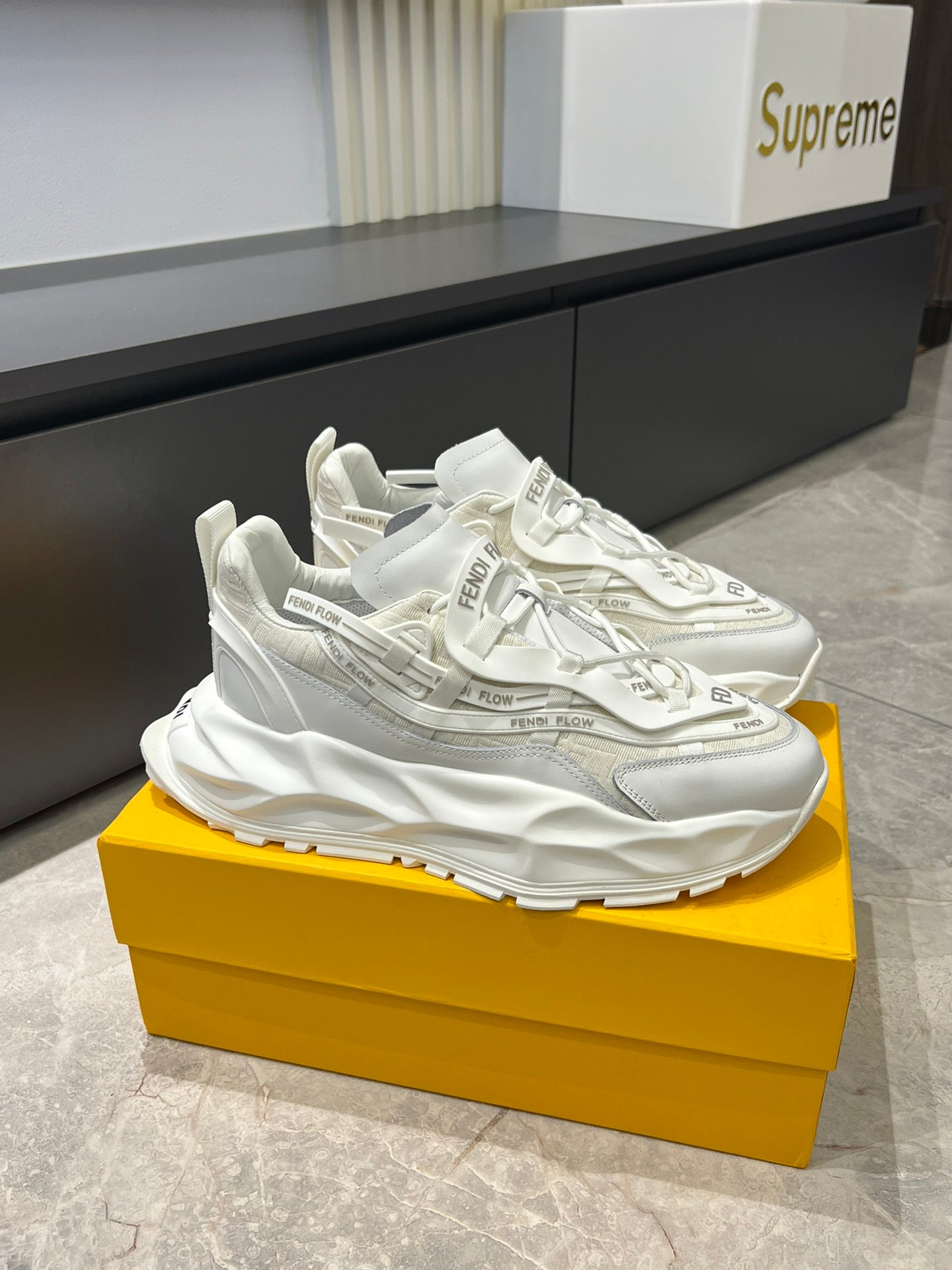 LuxluxHouse Best Quality Shoes Fendi