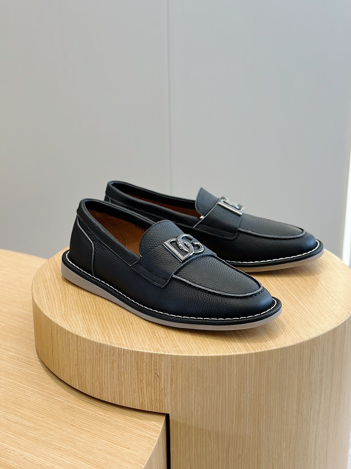 LuxluxHouse Best Quality Shoes Dolce & Gabbana