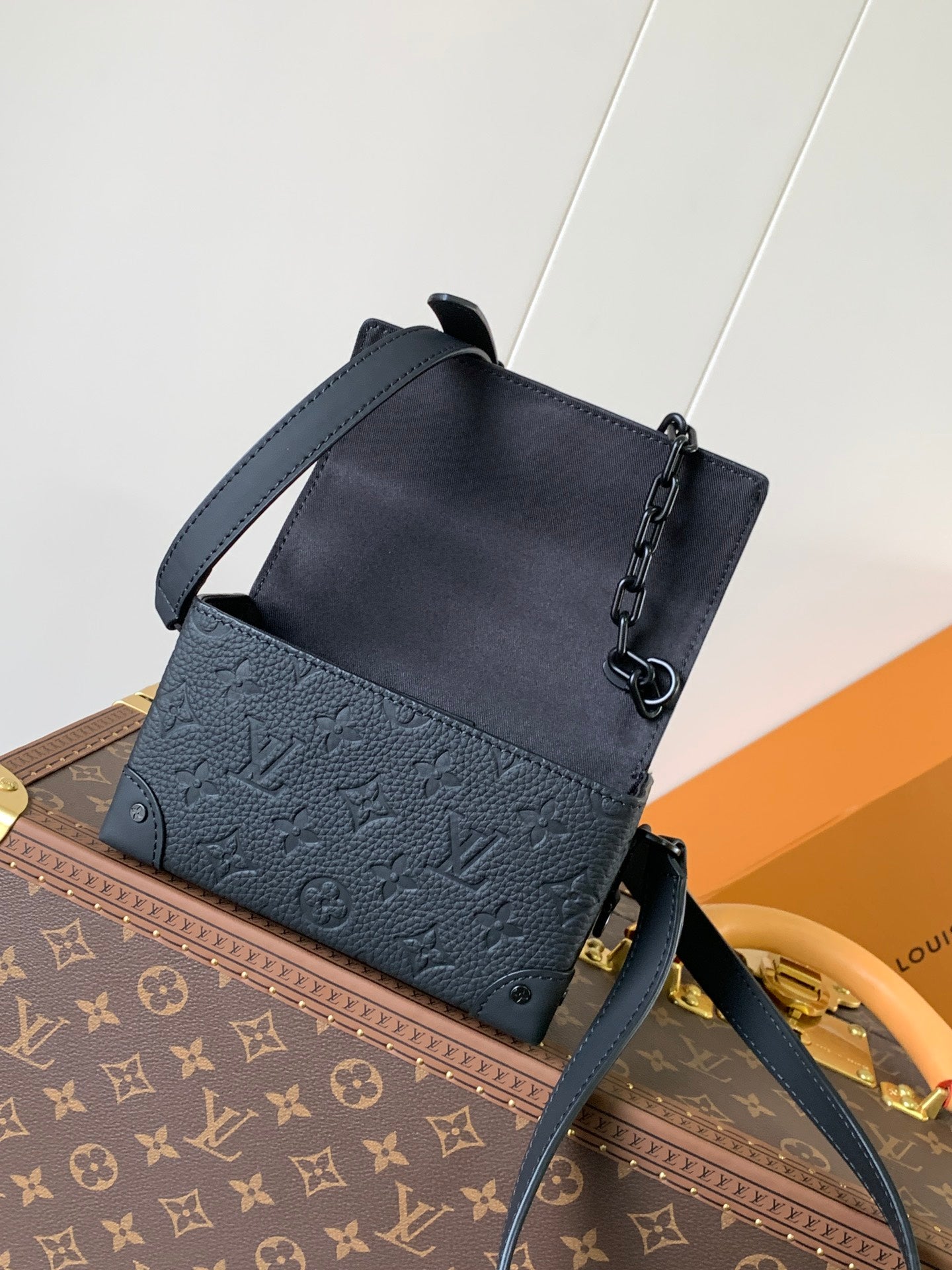 LuxluxHouse Best Quality Bags Louis Vuitton Men