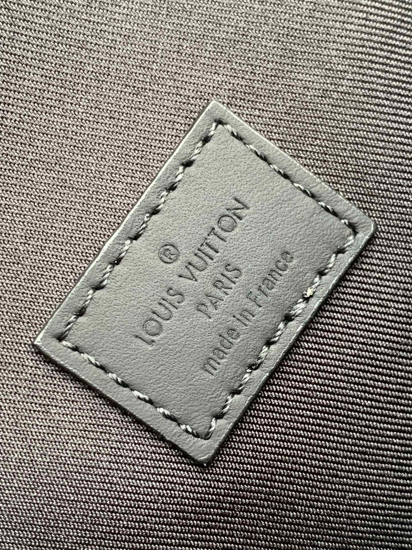 LuxluxHouse Best Quality Bags Louis Vuitton Men