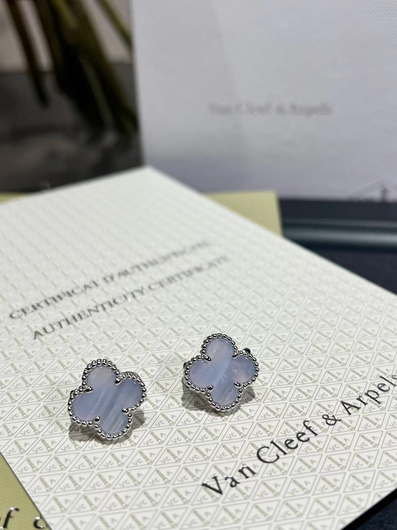 LuxluxHouse Best Quality Accessories Earrings Van Cleef & Arpels