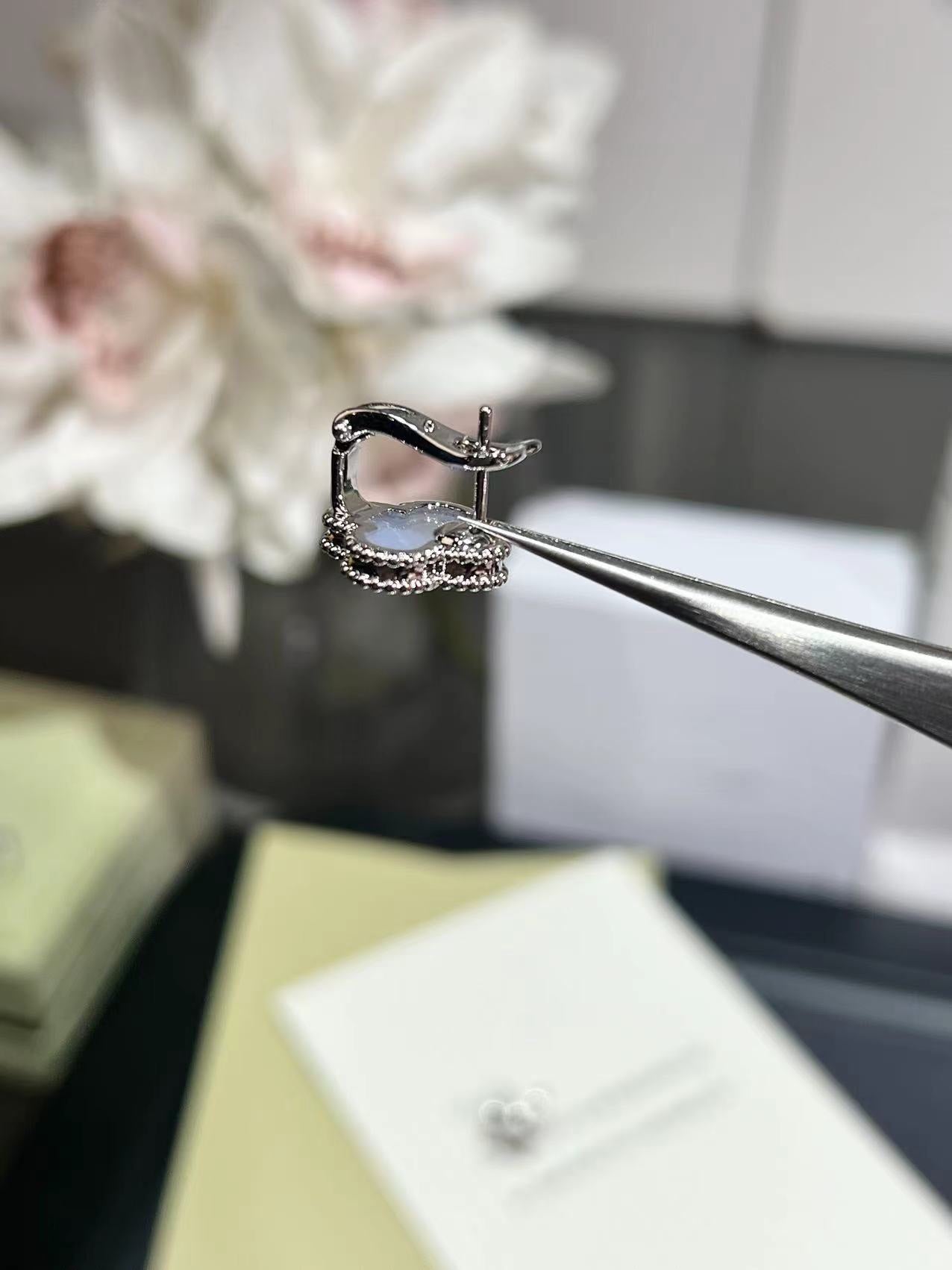 LuxluxHouse Best Quality Accessories Earrings Van Cleef & Arpels