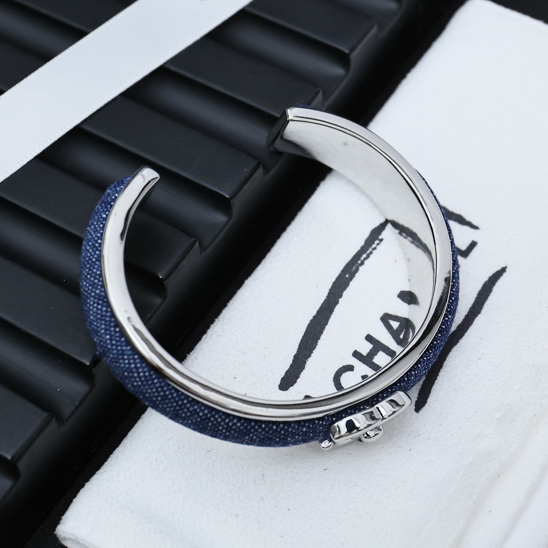 LuxluxHouse Best Quality Accessories Bracelet Bracelet Earrings Chanel Earrings