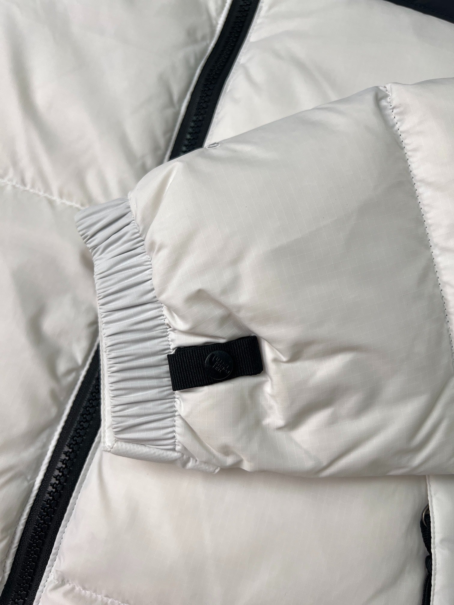 LuxluxHouse Best Quality Clothes The North Face & MLB Coats & Jackets