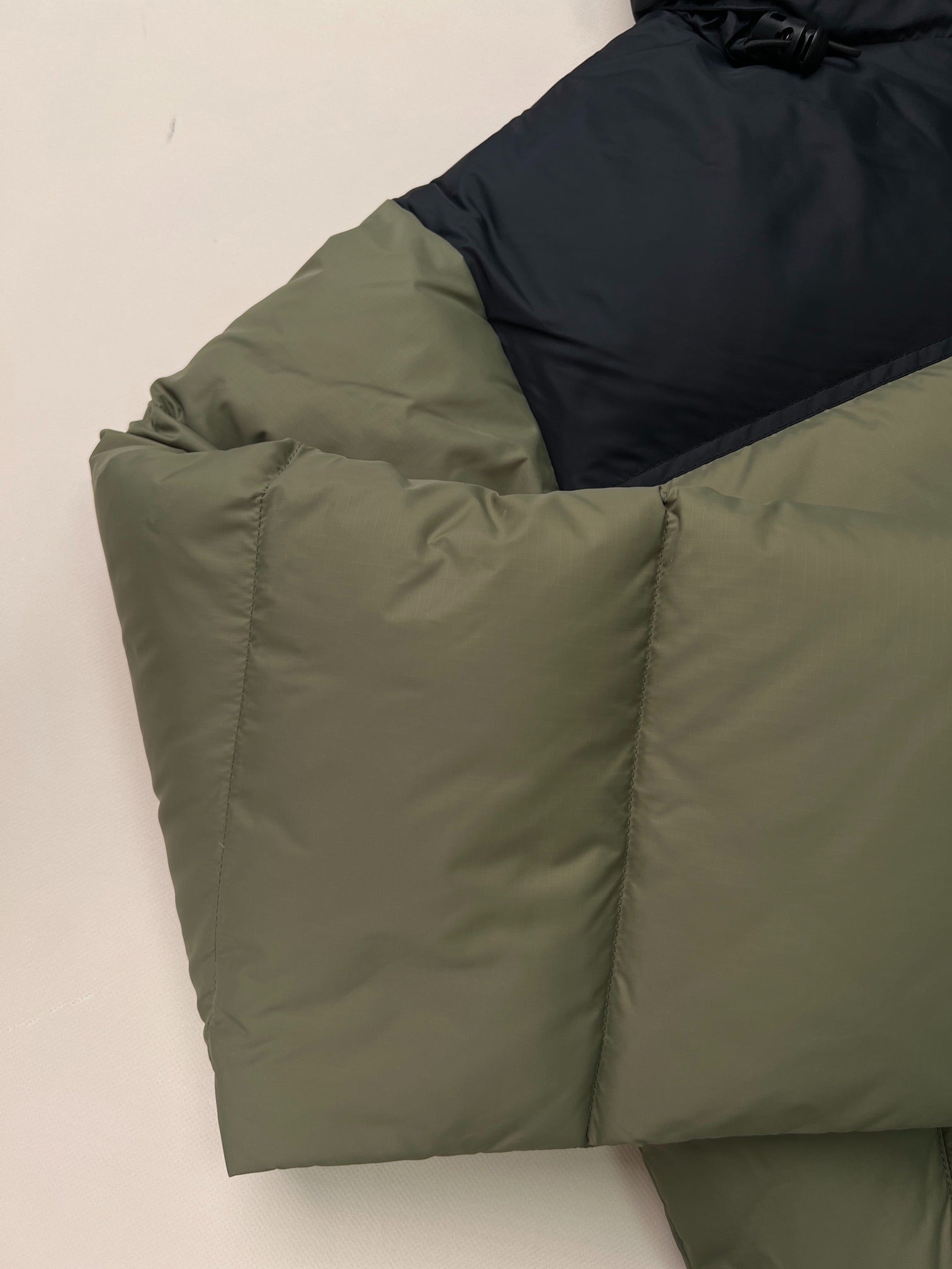 LuxluxHouse Best Quality Clothes The North Face & MLB Coats & Jackets