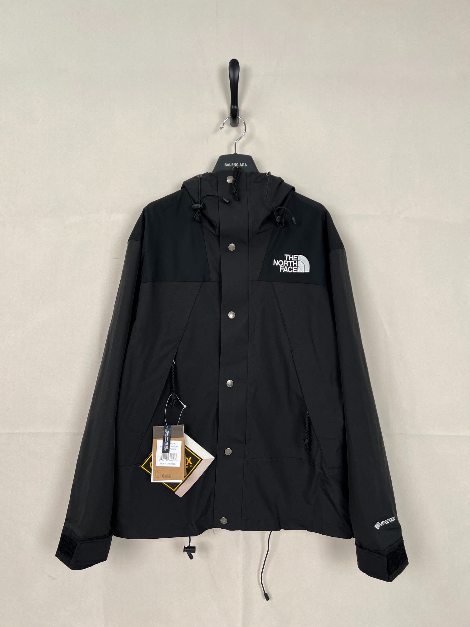 LuxluxHouse Best Quality Clothes The North Face & MLB Coats & Jackets