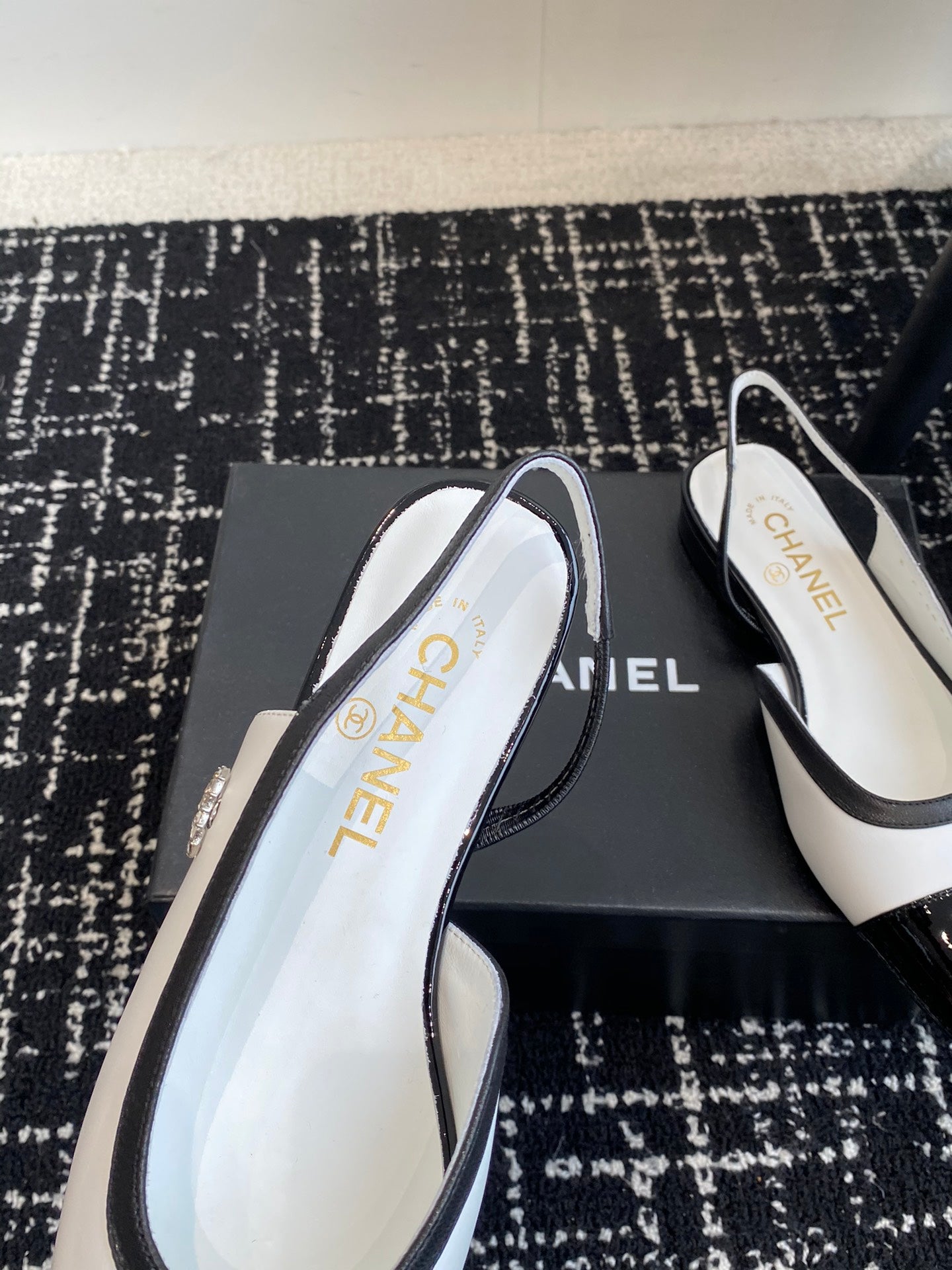 LuxluxHouse Best Quality Chanel Sandals
