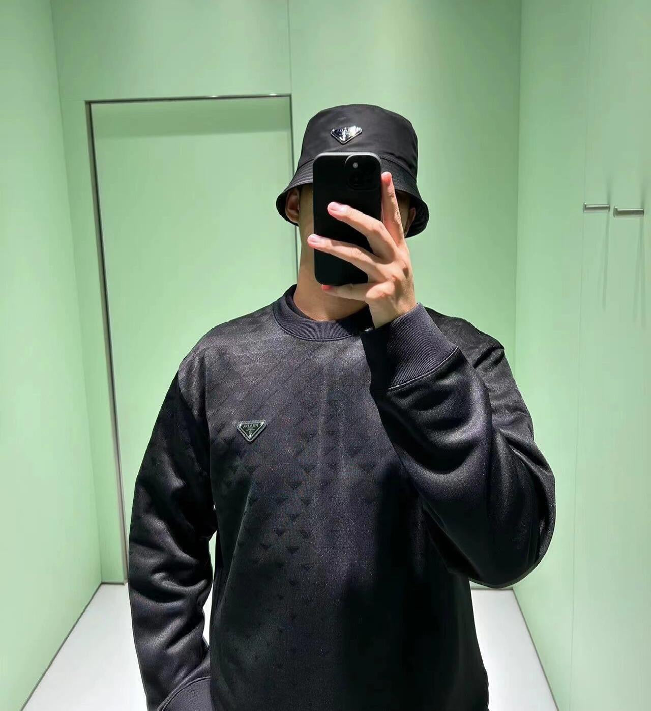 LuxluxHouse Best Quality Clothes Hoodie & Sweater Prada