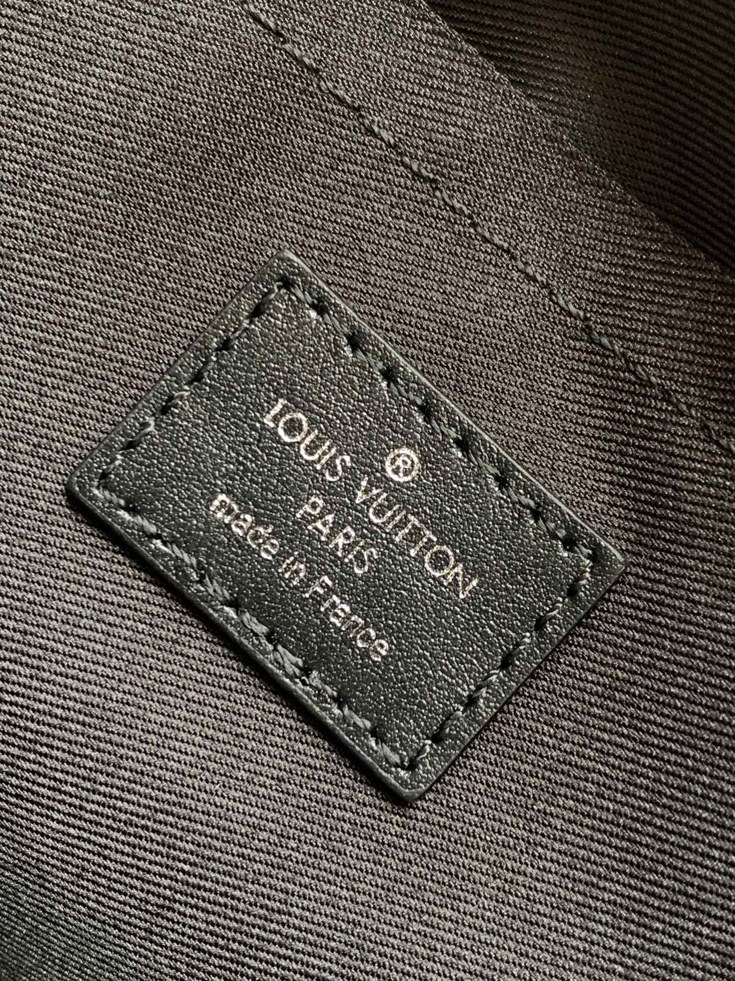 LuxluxHouse Best Quality Bags Louis Vuitton Men