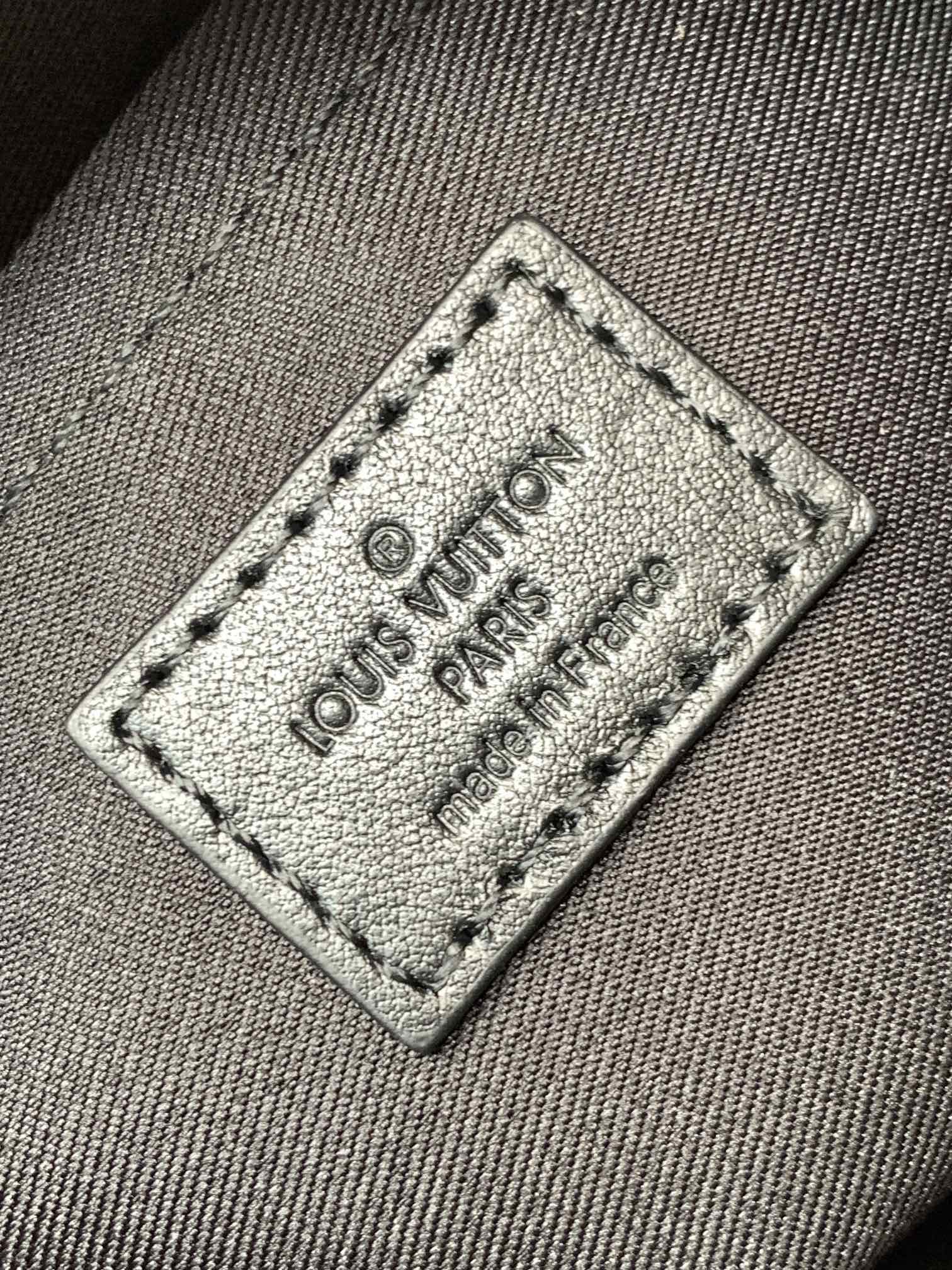 LuxluxHouse Best Quality Bags Louis Vuitton Men