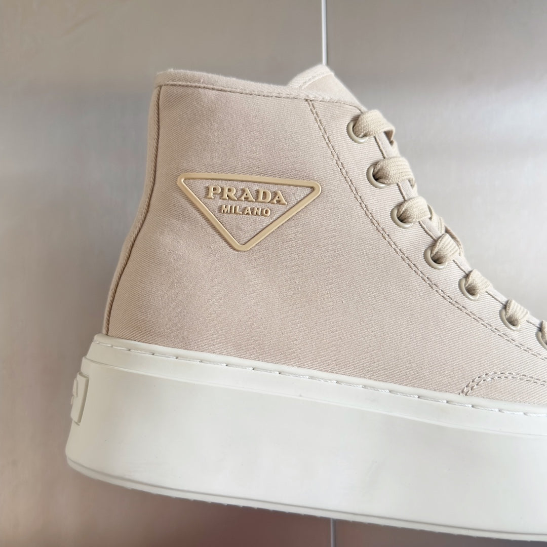 LuxluxHouse Best Quality Women Shoes Prada