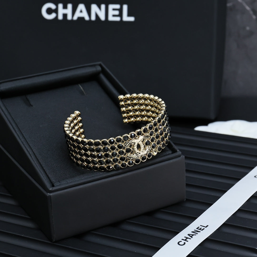 LuxluxHouse Best Quality Accessories Bracelet Bracelet Earrings Chanel Earrings
