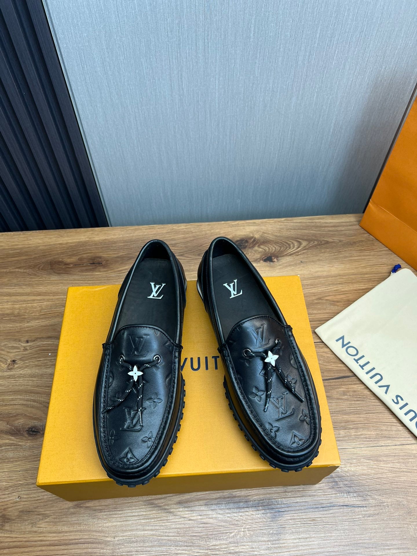 LuxluxHouse Best Quality Louis Vuitton Dress Shoes