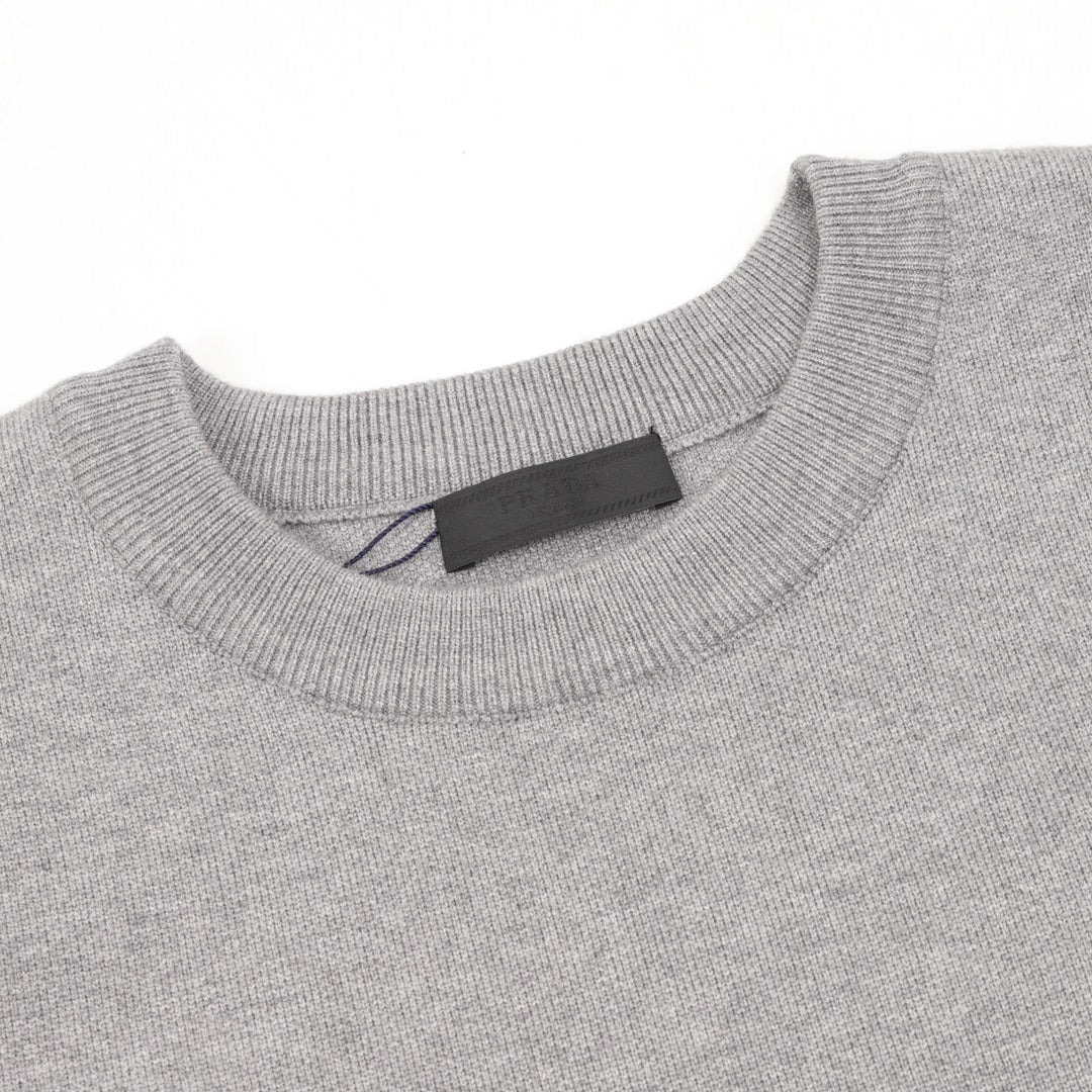 LuxluxHouse Best Quality Clothes Hoodie & Sweater Prada
