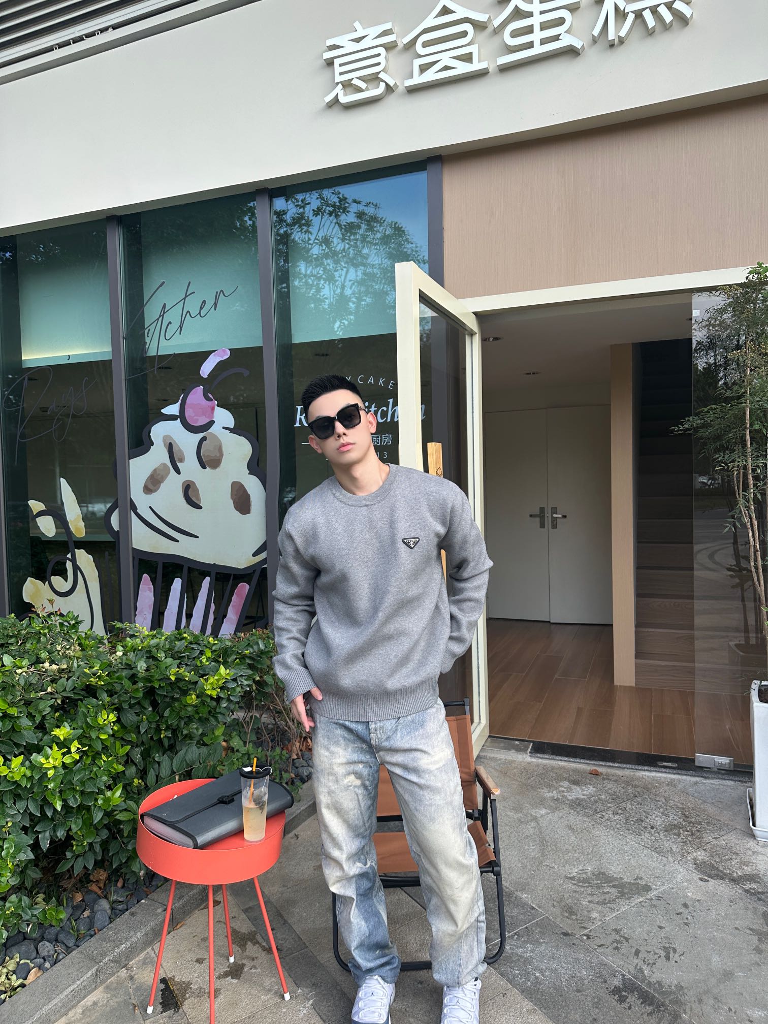 LuxluxHouse Best Quality Clothes Hoodie & Sweater Prada