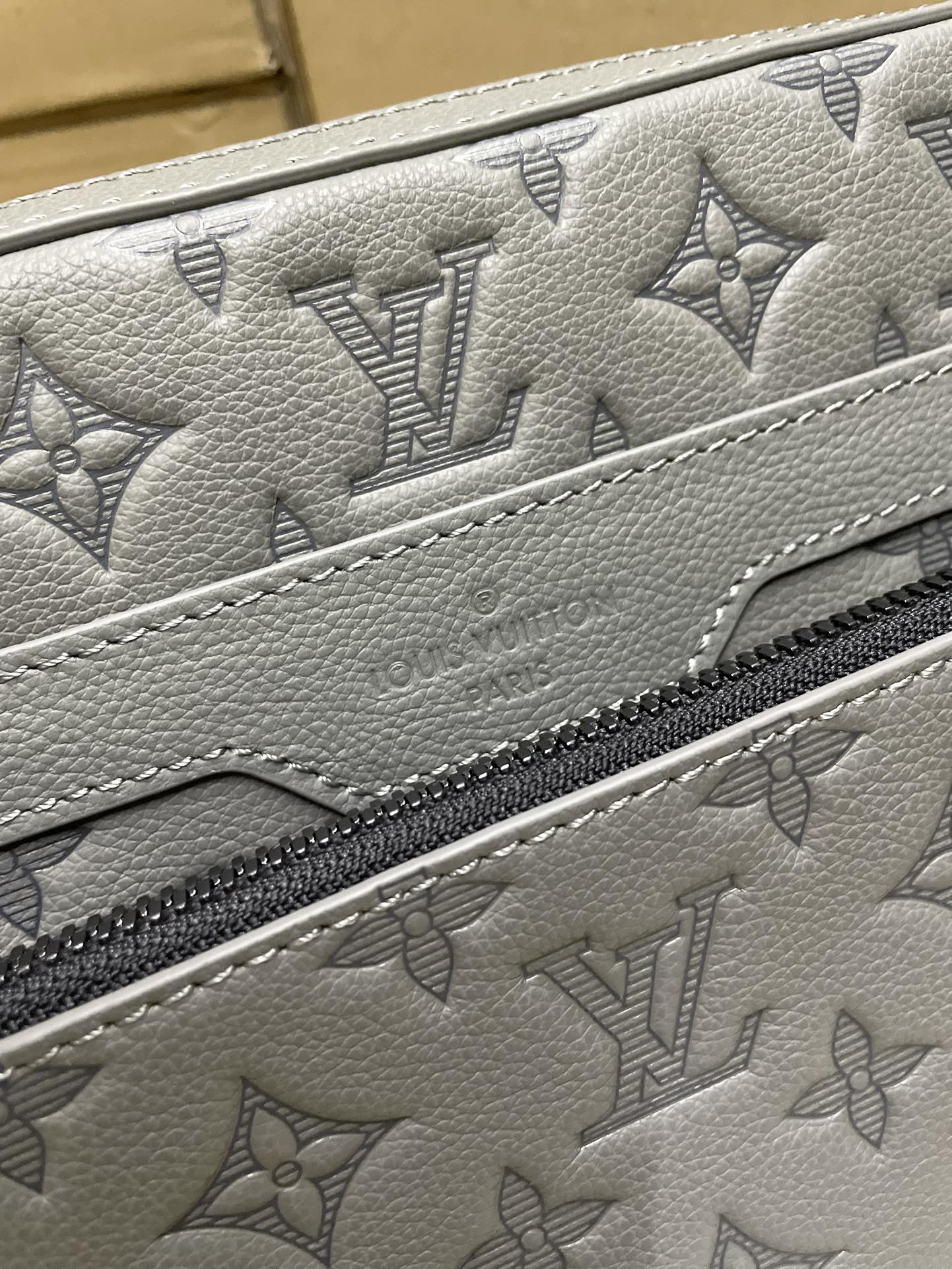 LuxluxHouse Best Quality Bags Louis Vuitton Women Men
