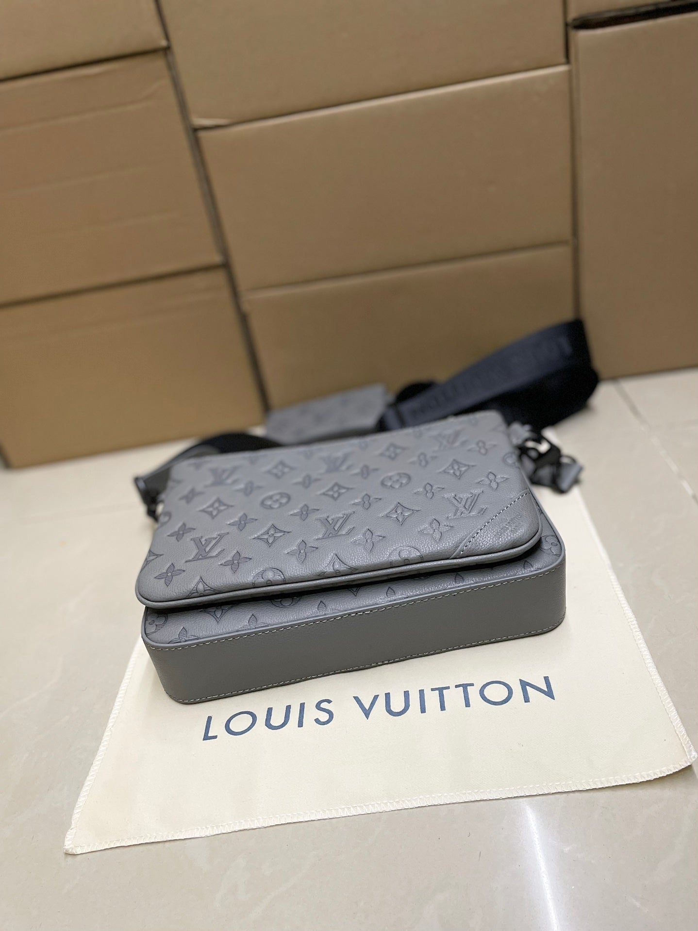 LuxluxHouse Best Quality Bags Louis Vuitton Women Men