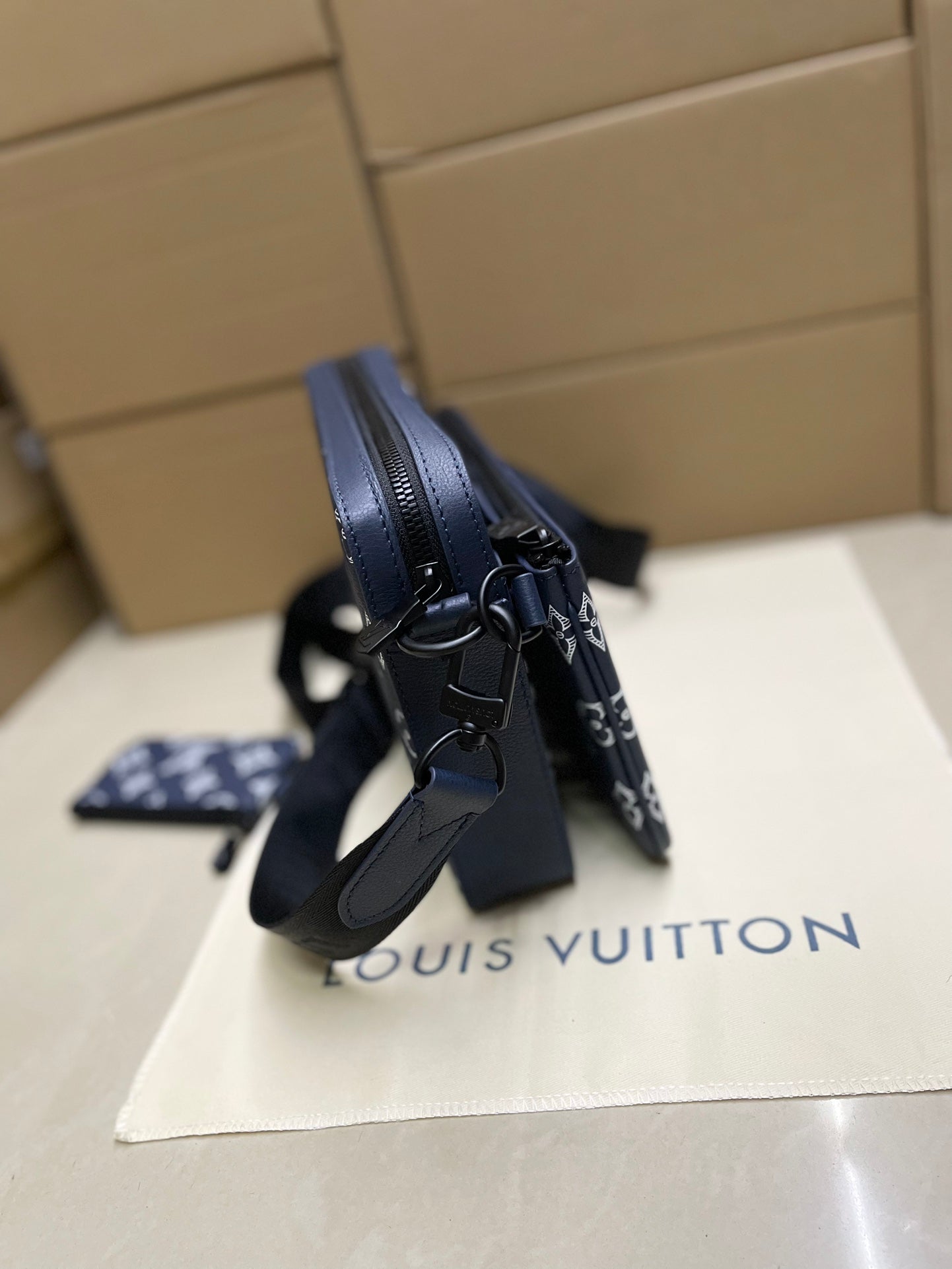 LuxluxHouse Best Quality Bags Louis Vuitton Women Men