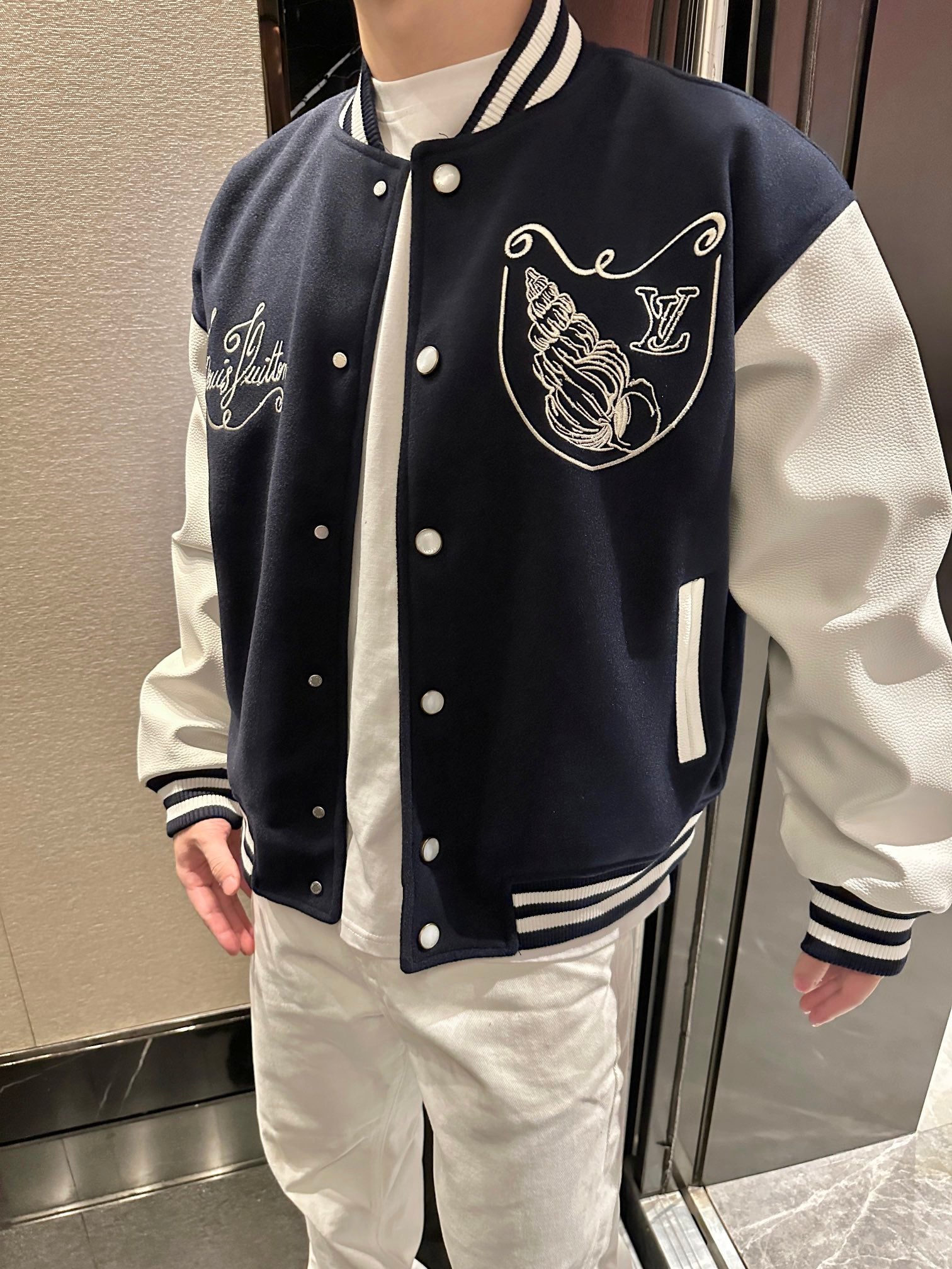 LuxluxHouse Best Quality Clothes Coats & Jackets Louis Vuitton