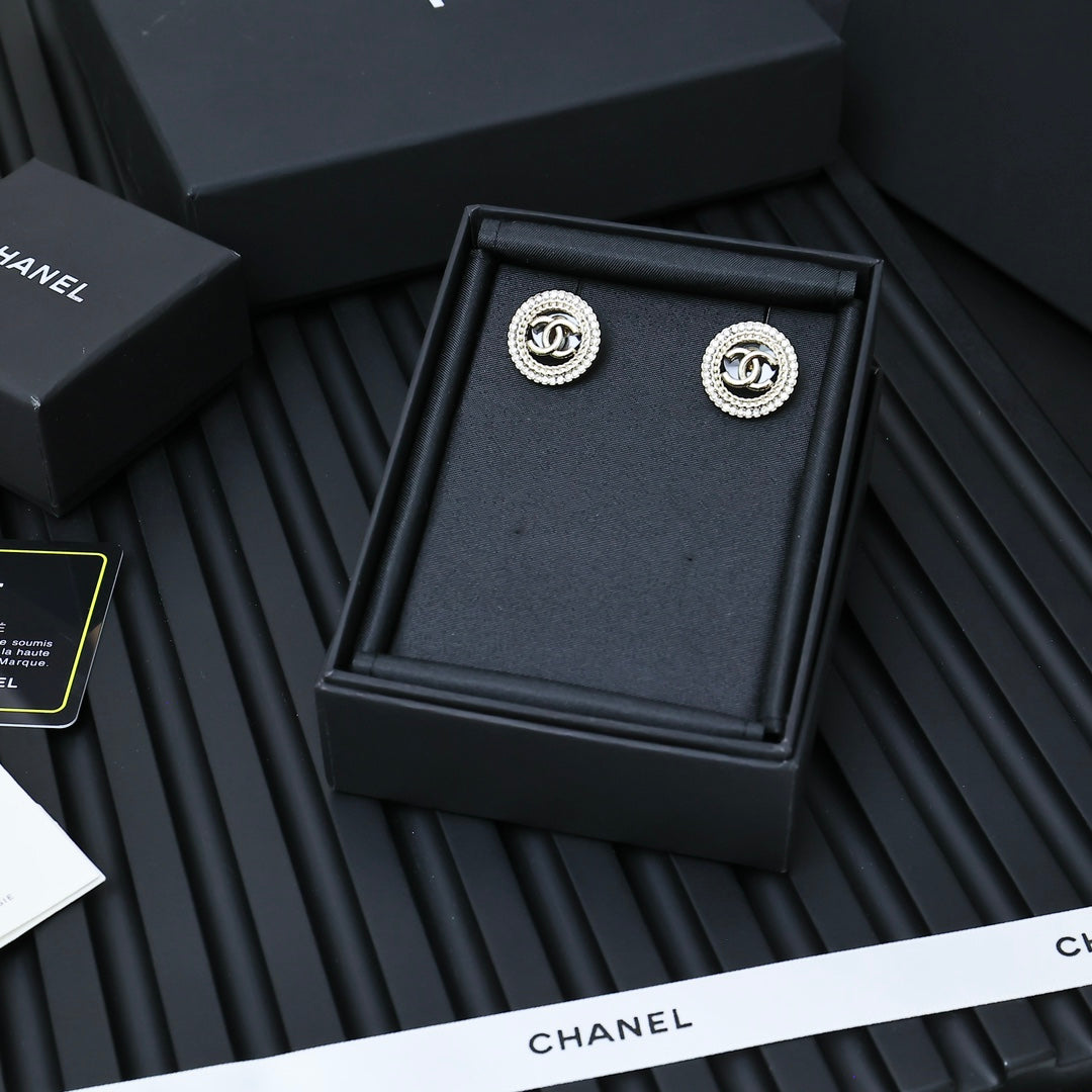 LuxluxHouse Best Quality Accessories Chanel Earrings