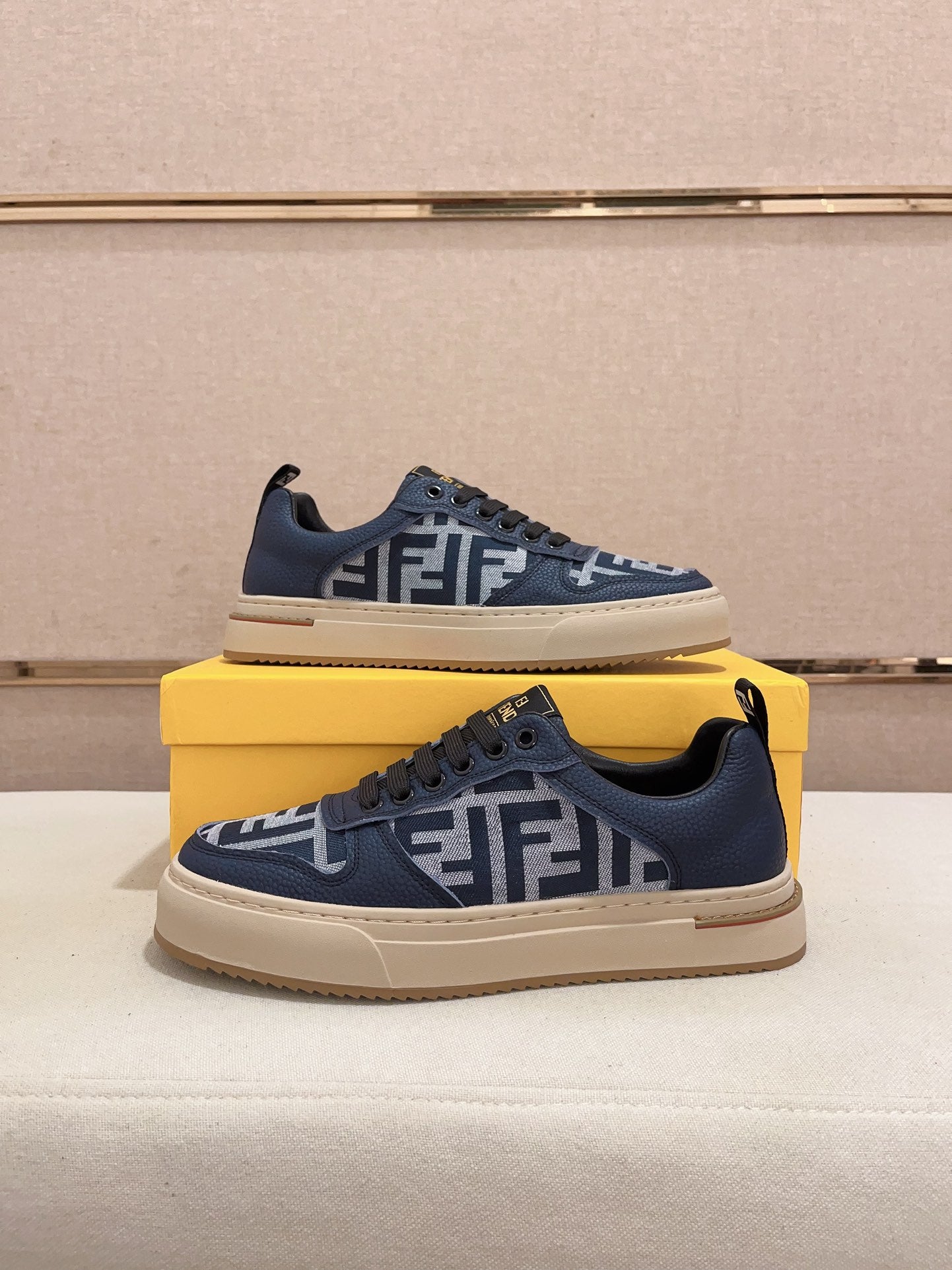 LuxluxHouse Best Quality Shoes Fendi