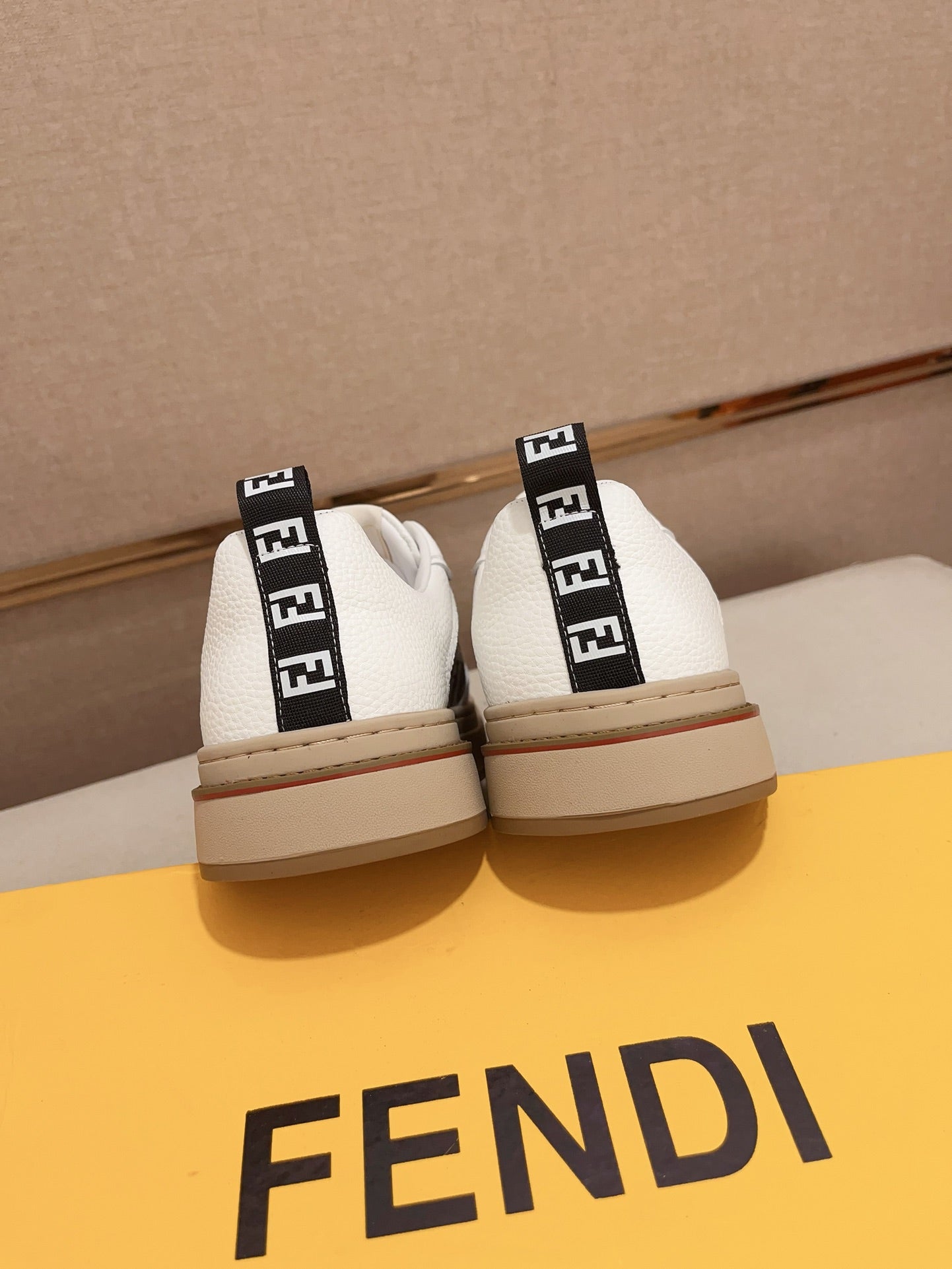 LuxluxHouse Best Quality Shoes Fendi