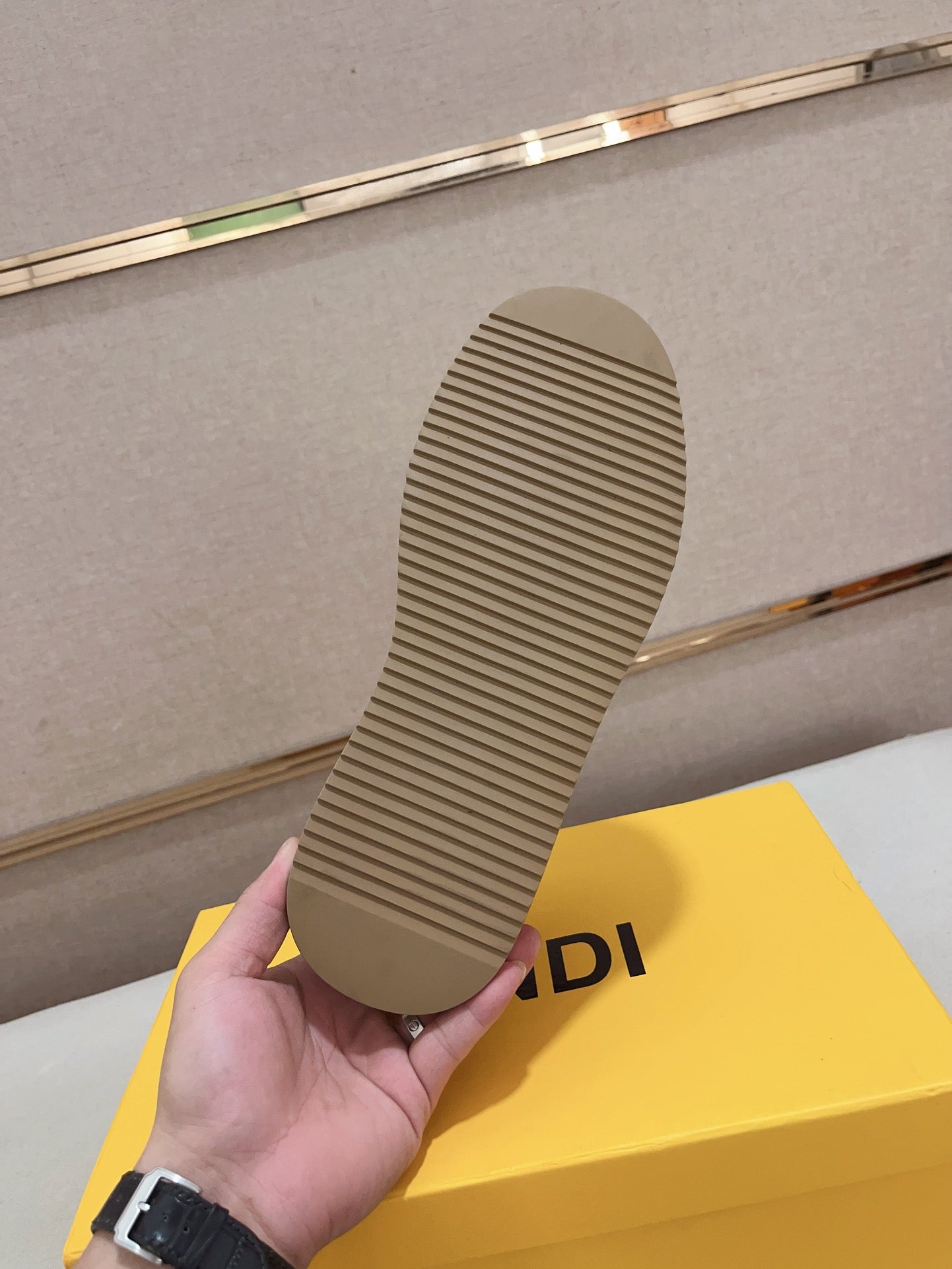 LuxluxHouse Best Quality Shoes Fendi