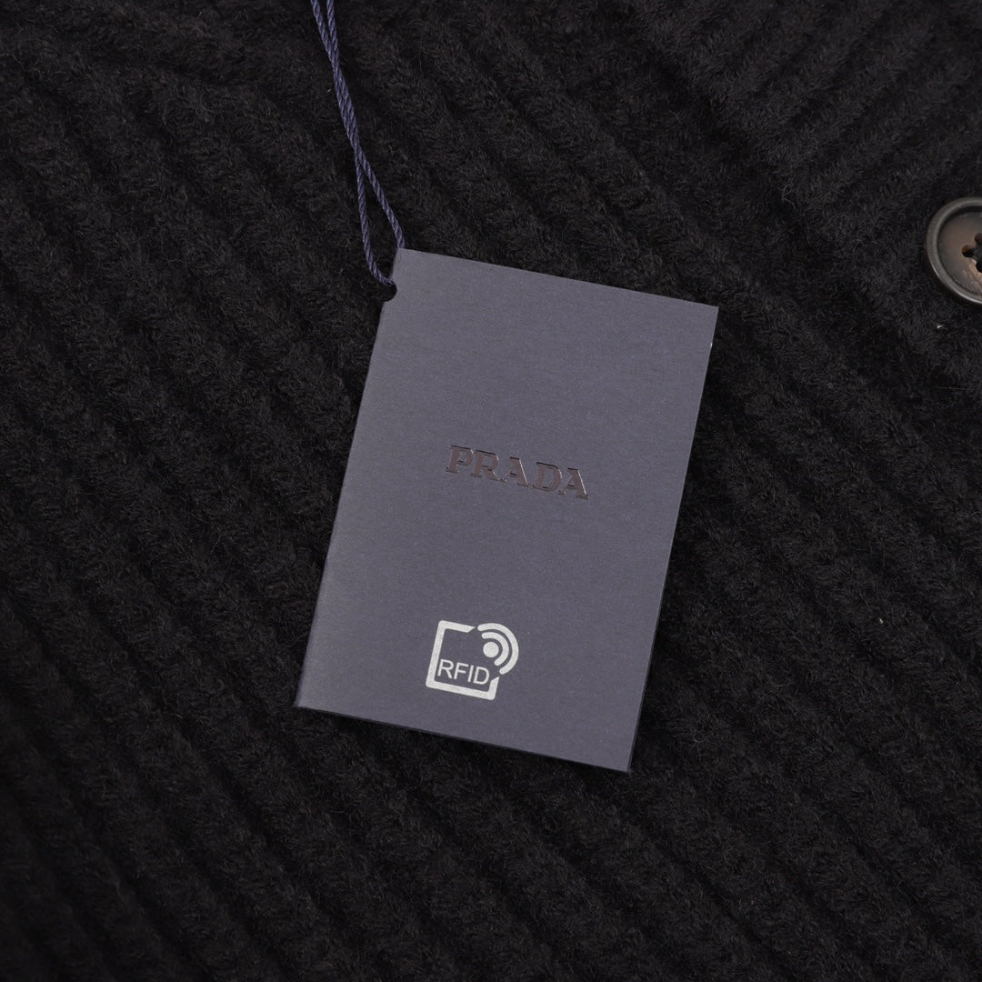 LuxluxHouse Best Quality Clothes Hoodie & Sweater Prada
