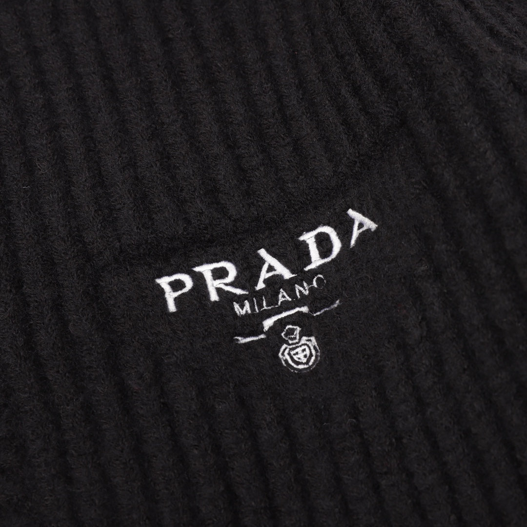 LuxluxHouse Best Quality Clothes Hoodie & Sweater Prada
