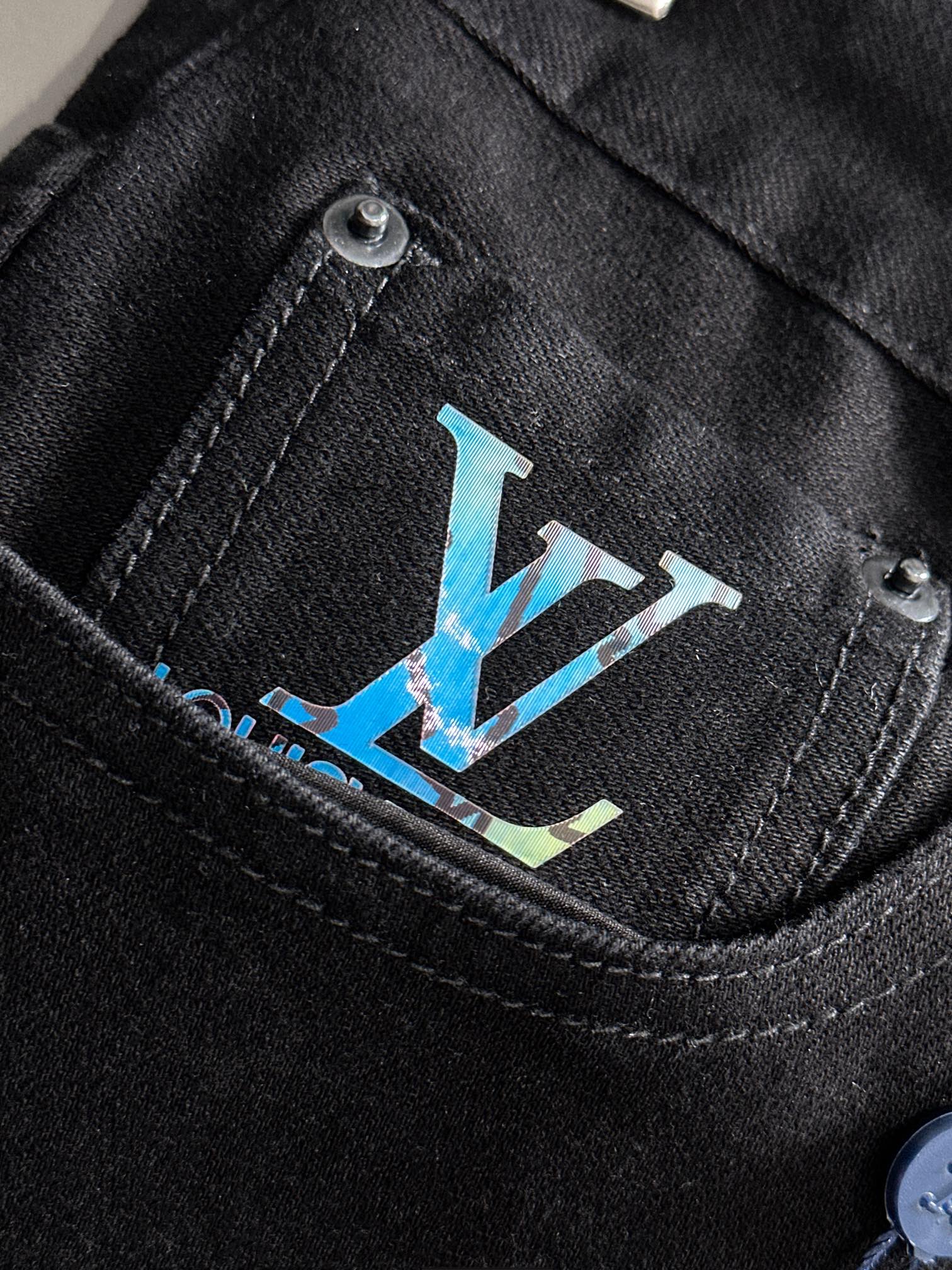 LuxluxHouse Best Quality Clothes Pants Louis Vuitton
