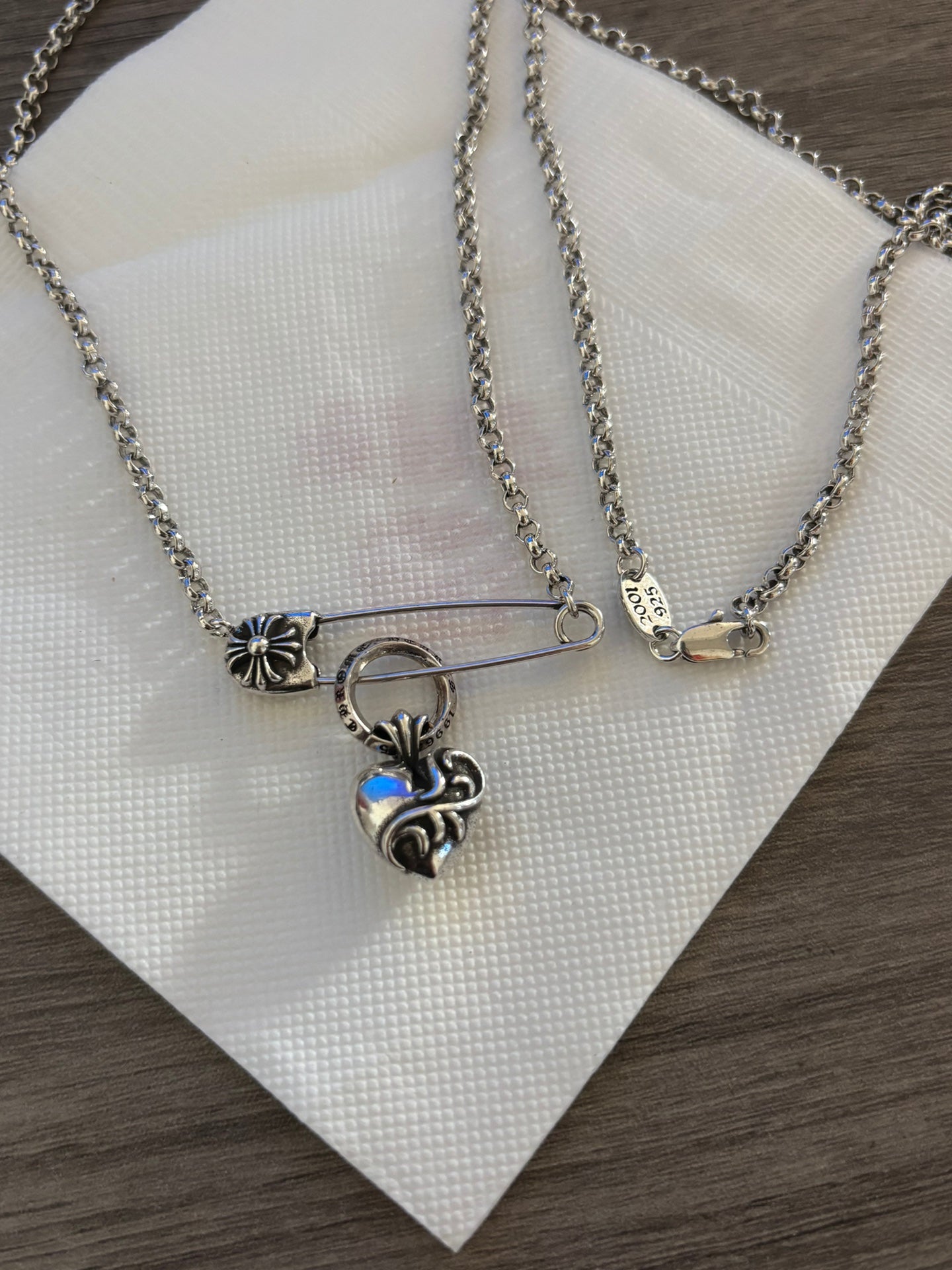 LuxluxHouse Best Quality Accessories Necklace Chrome Hearts
