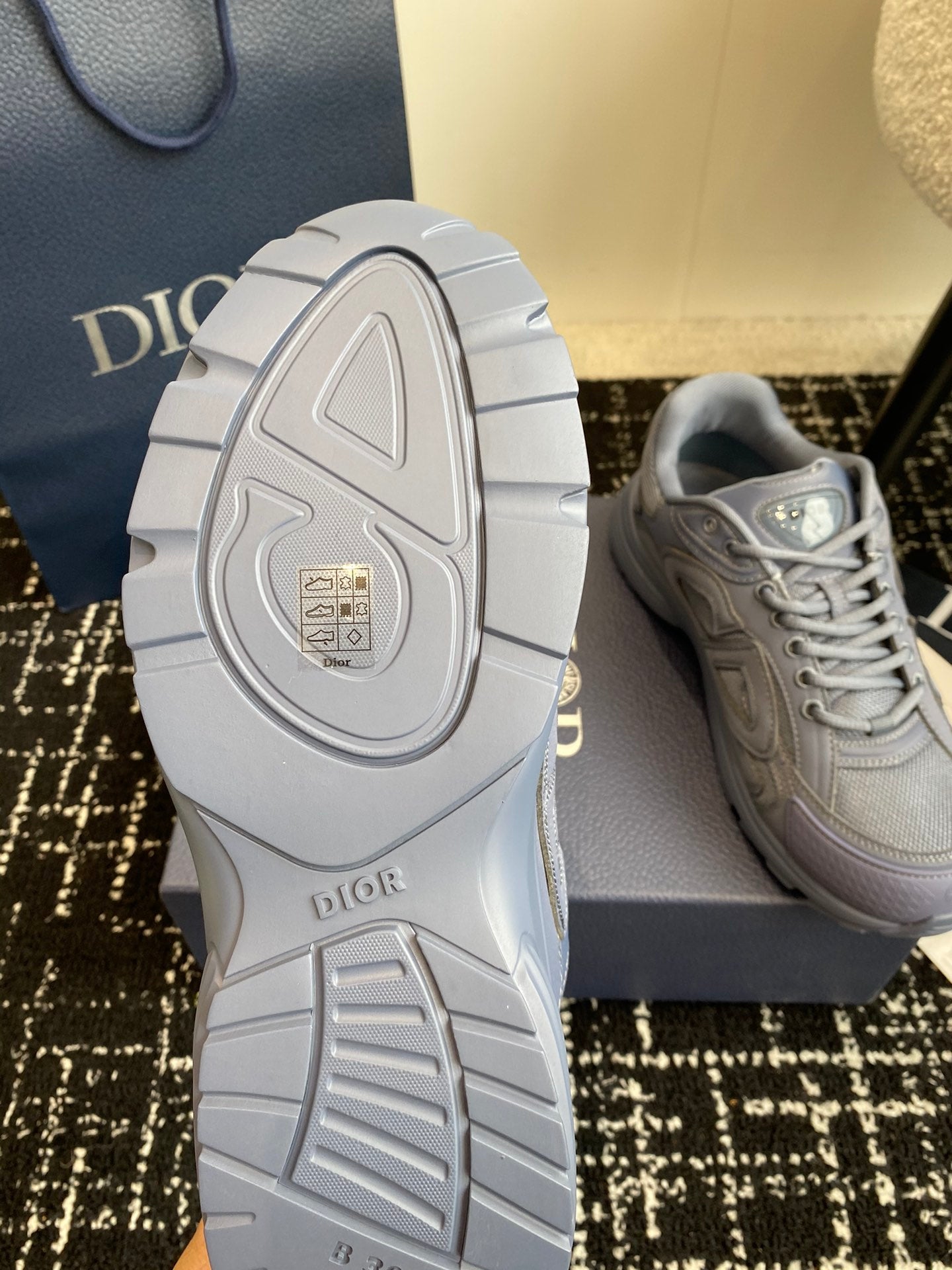 LuxluxHouse Best Quality Shoes Dior