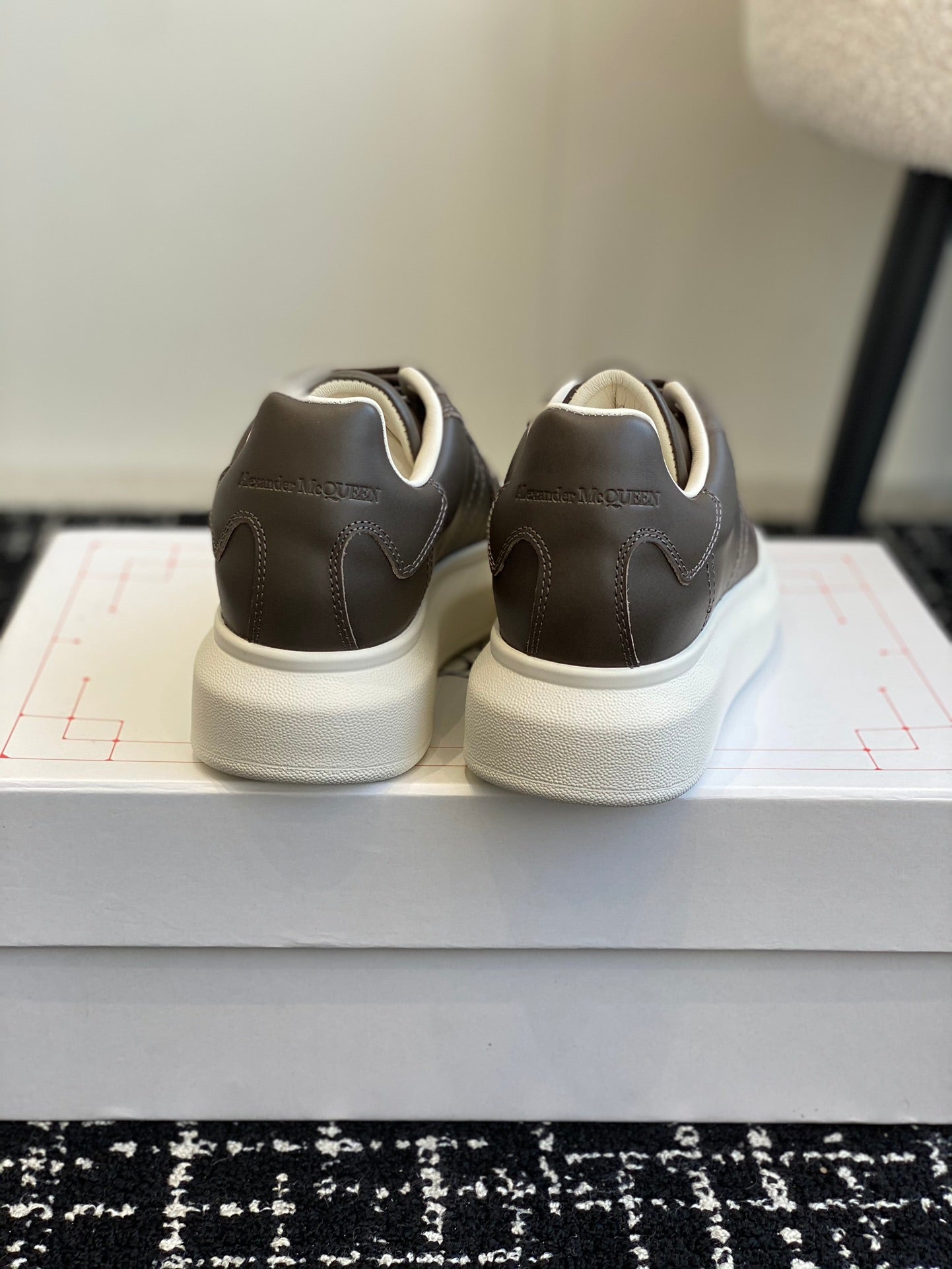 LuxluxHouse Best Quality Shoes Alexander McQueen