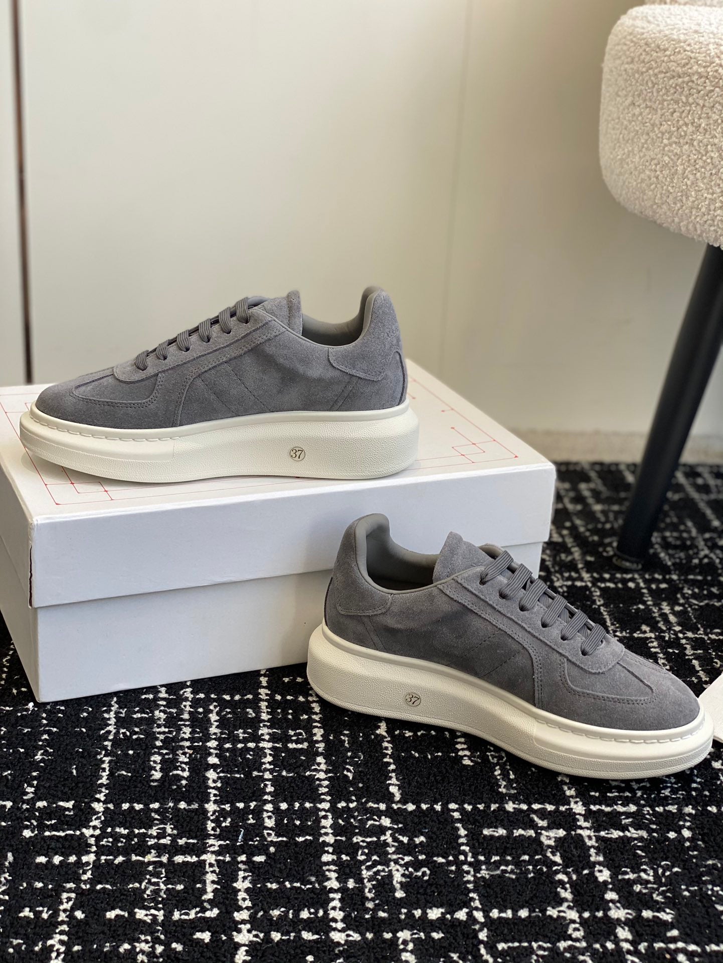 LuxluxHouse Best Quality Shoes Alexander McQueen