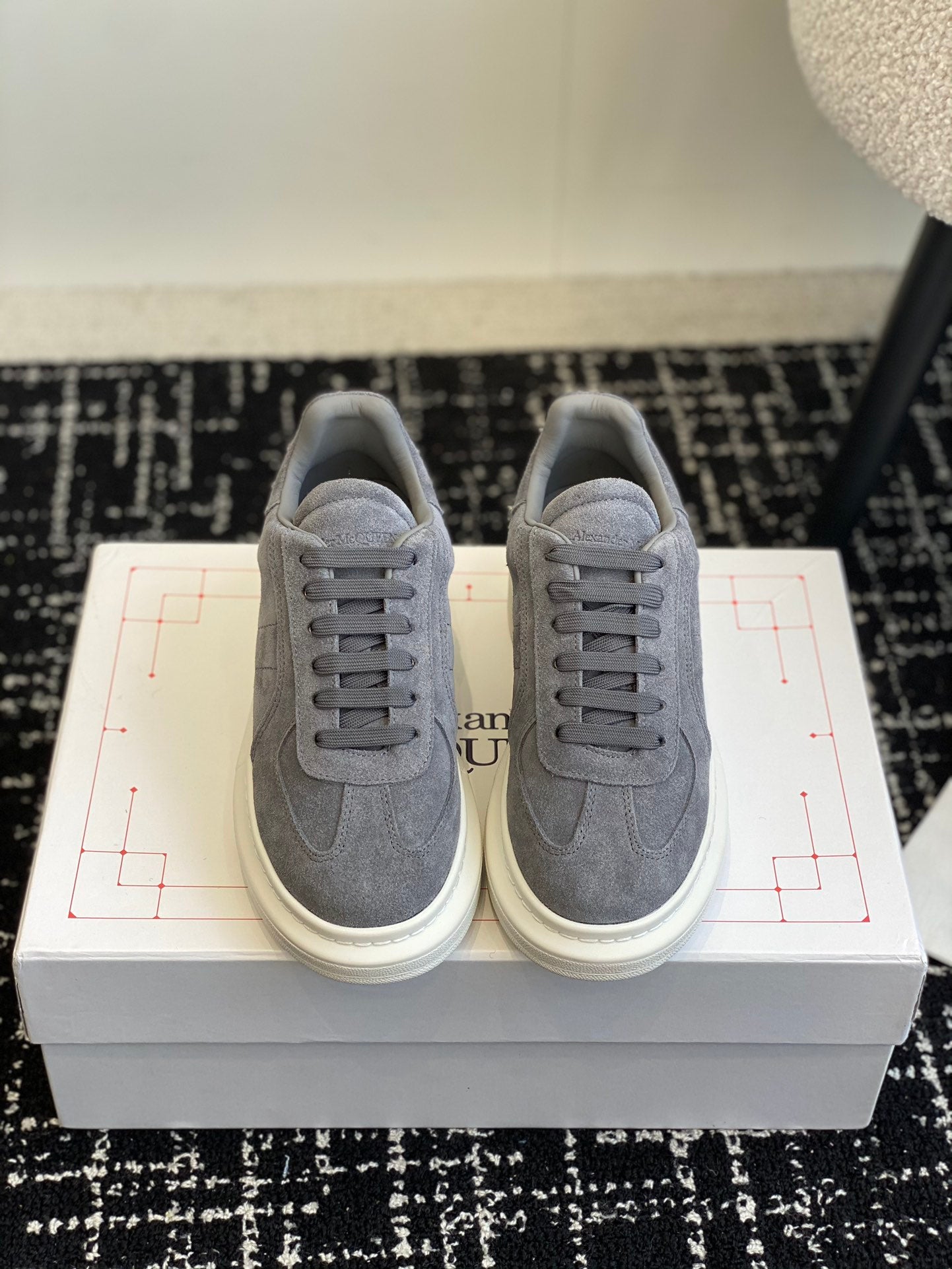 LuxluxHouse Best Quality Shoes Alexander McQueen