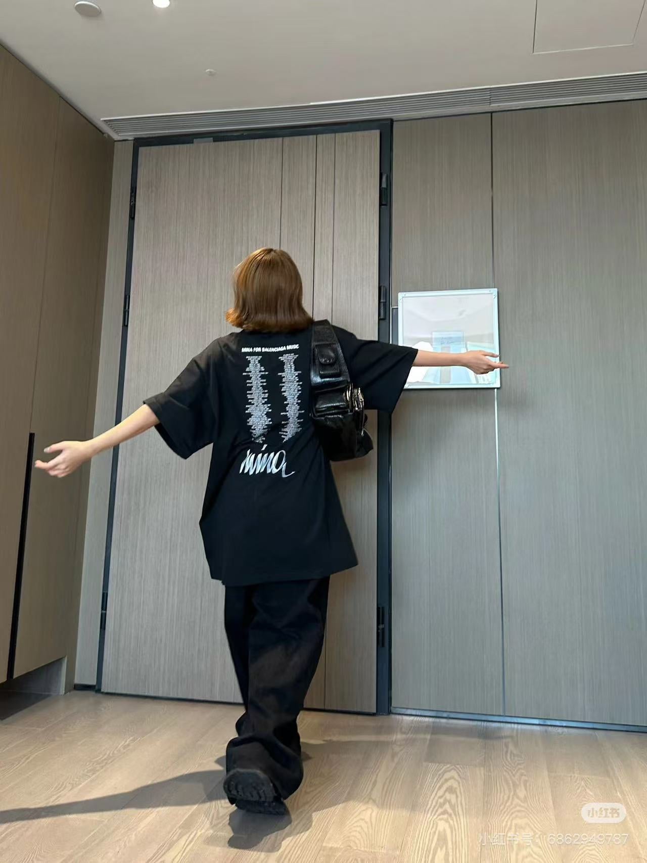 LuxluxHouse Best Quality Clothes Balenciaga T-shirt