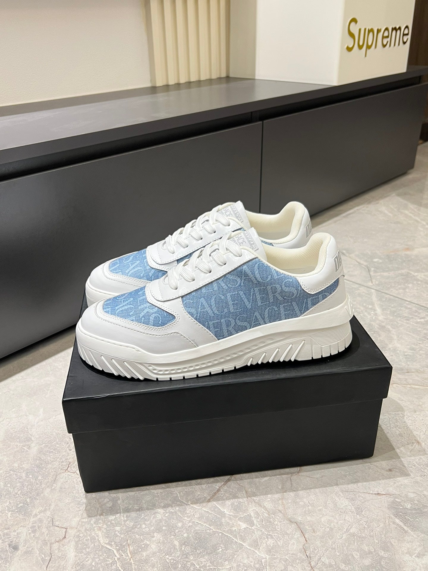 LuxluxHouse Best Quality Shoes Versace